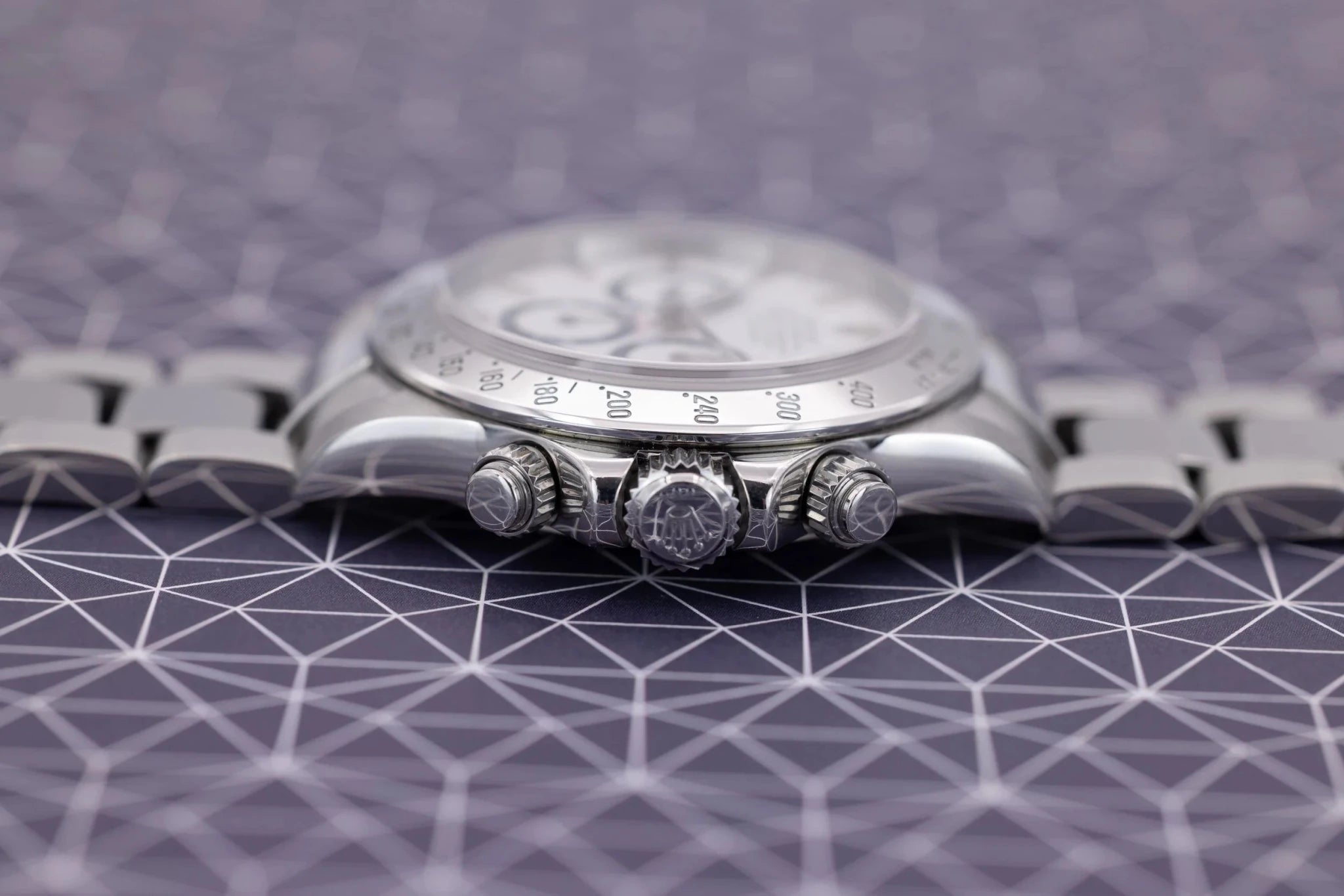 2000 Rolex Daytona Ref. 16520 | White Dial | Box and Papers - Sierra Time Co
