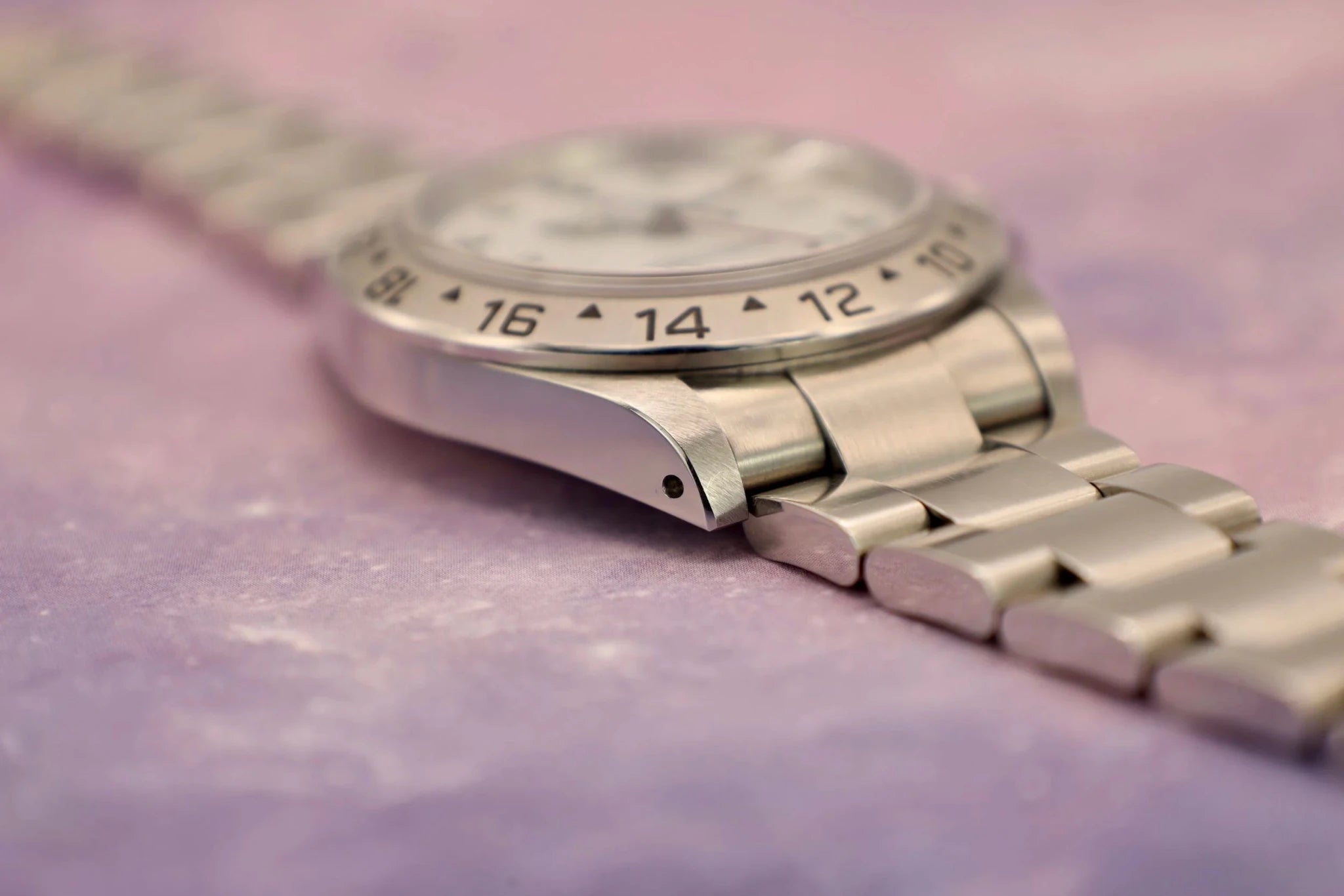 2000 Rolex Explorer II Ref. 16570 Polar | Papers - Sierra Time Co
