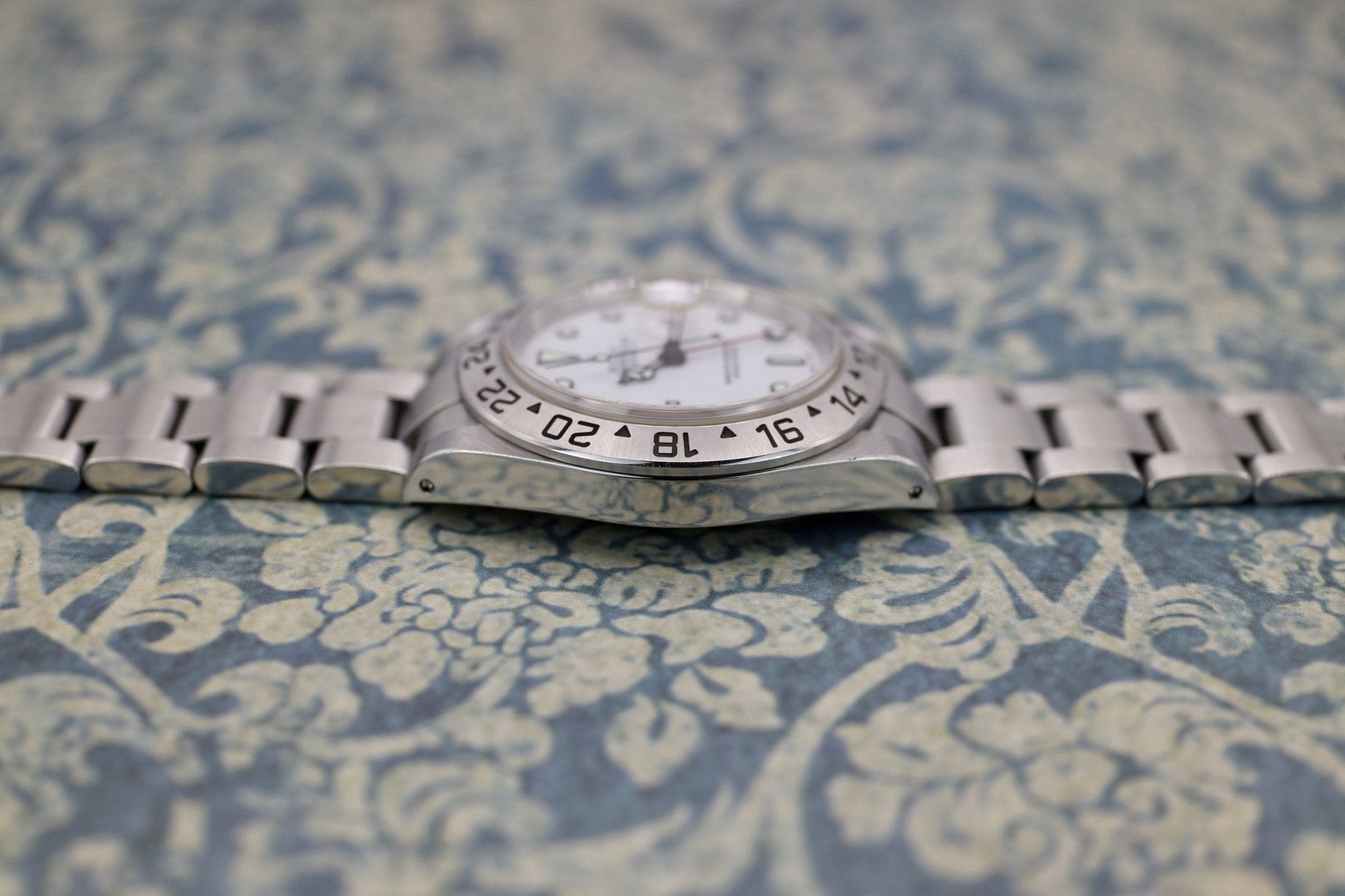 2000 Rolex Explorer II Ref. 16570 Polar | Unpolished - Sierra Time Co