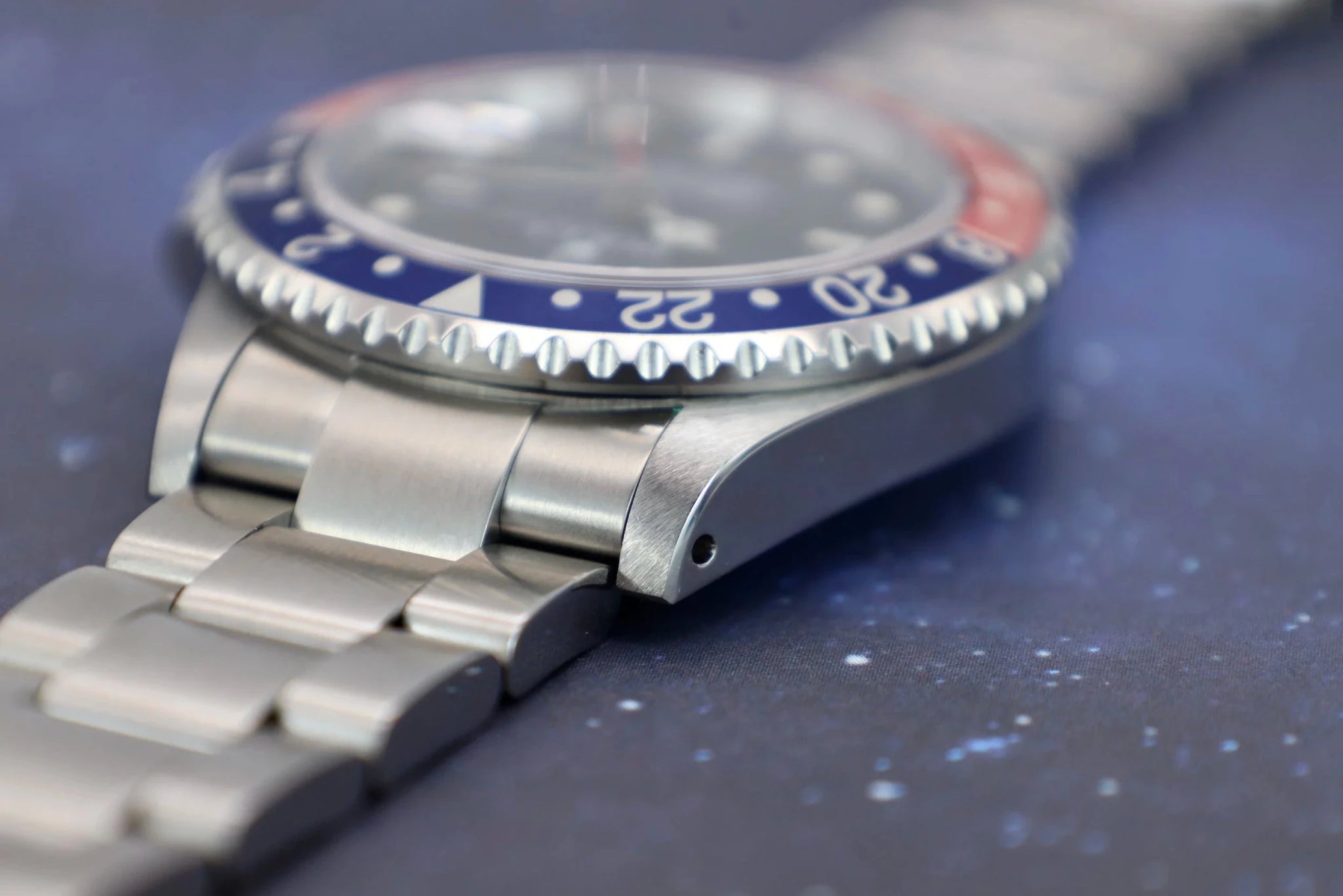 2000 Rolex GMT Master II Ref. 16710 | Faded Pepsi | Full Set - Sierra Time Co