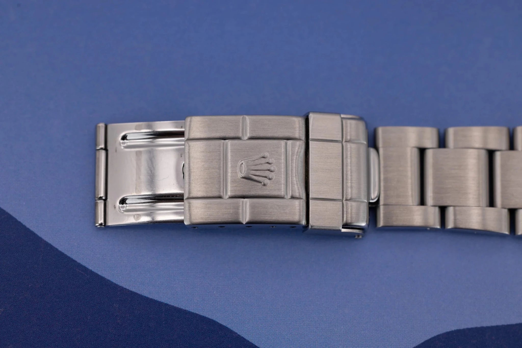 2000 Rolex GMT Master II Ref. 16710 Pepsi | Box and Papers - Sierra Time Co