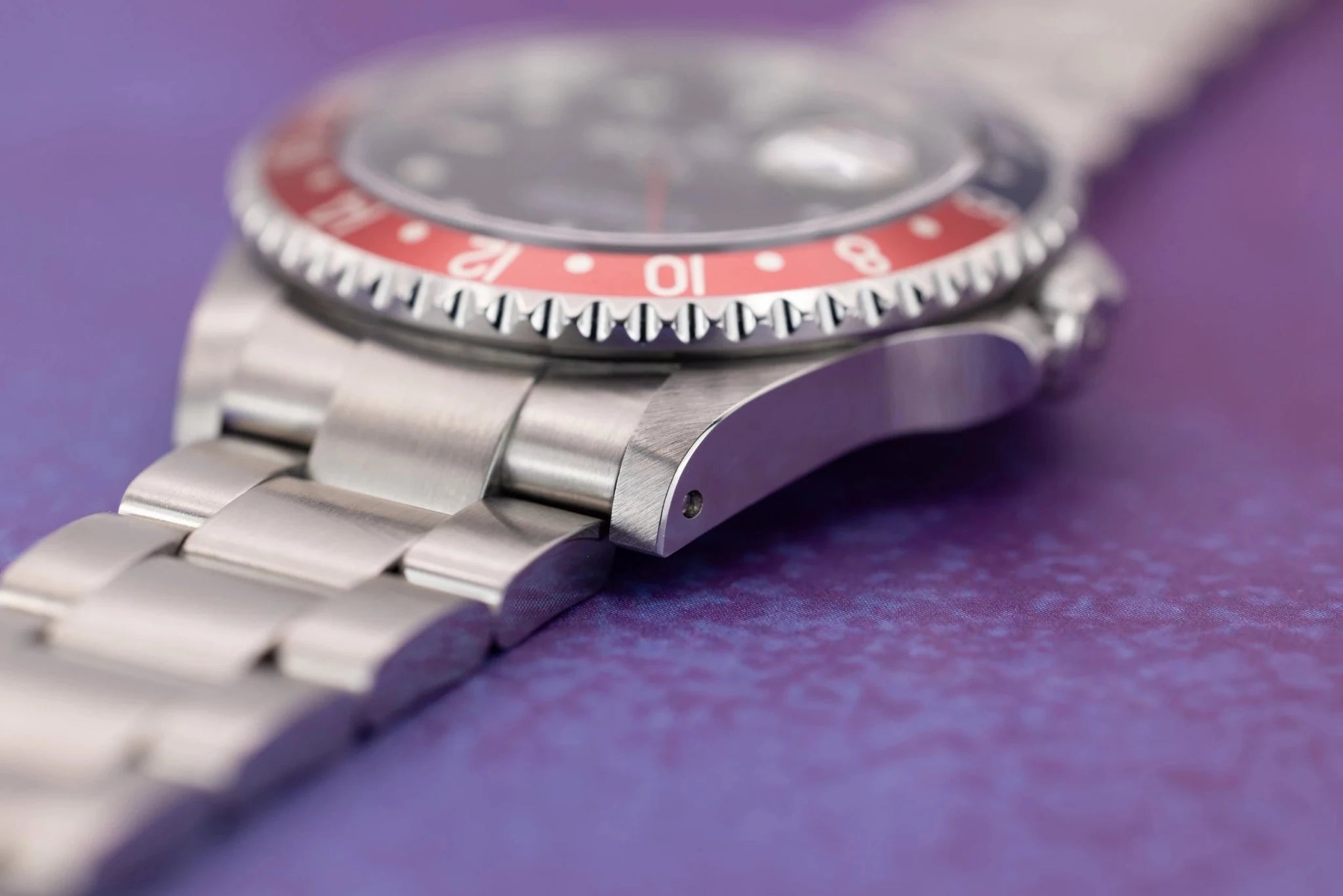 2000 Rolex GMT Master II Ref. 16710 Pepsi | Excellent Condition - Sierra Time Co