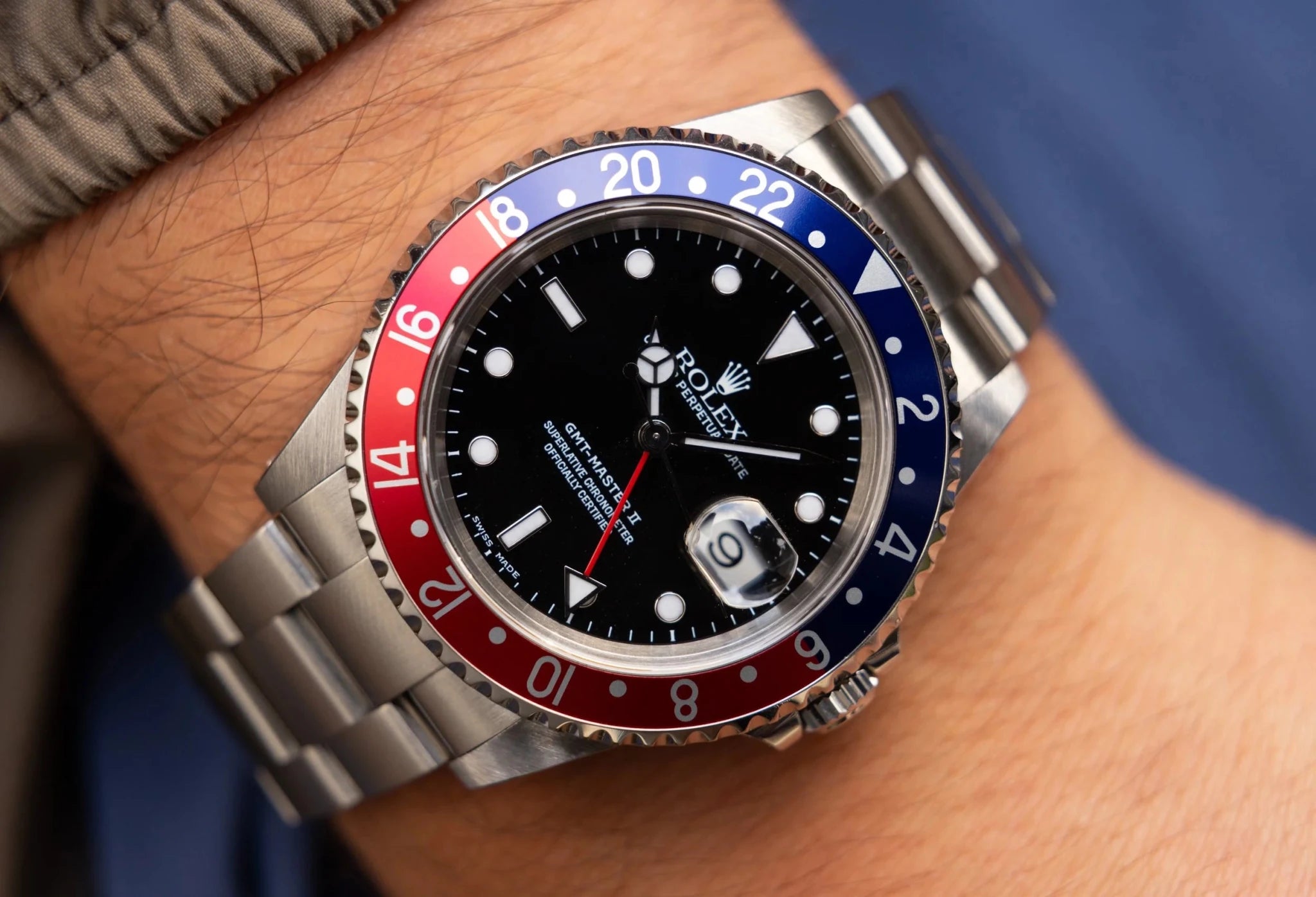 2000 Rolex GMT Master II Ref. 16710 Pepsi | Excellent Condition - Sierra Time Co