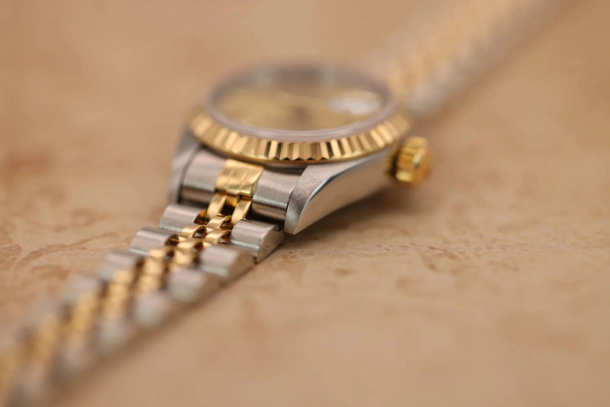 2000 Rolex Ladies Datejust Ref. 69173 | Champagne Dial | Box and Papers - Sierra Time Co