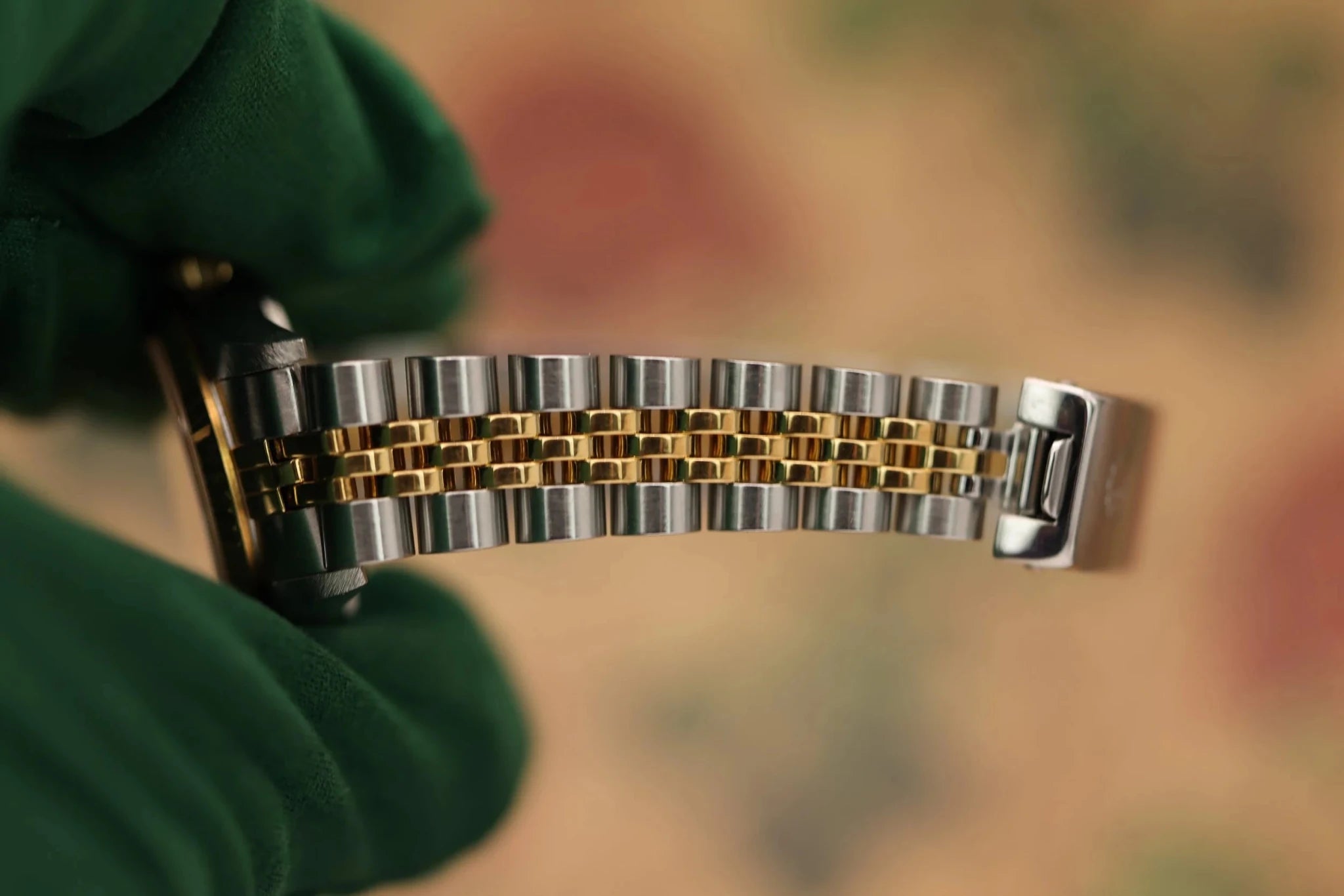 2000 Rolex Ladies Oyster-Perpetual Ref. 76193 | Champagne Dial - Sierra Time Co
