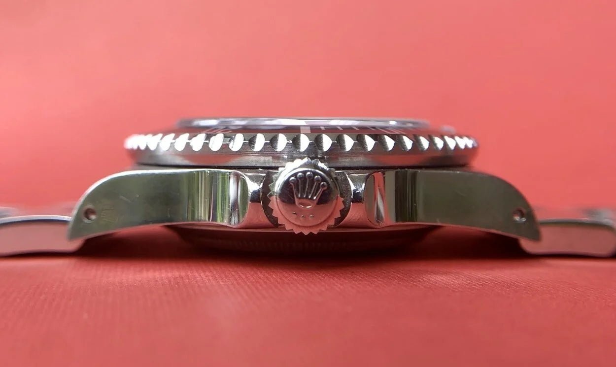 2000 Rolex Sea Dweller Ref. 16600 - Sierra Time Co
