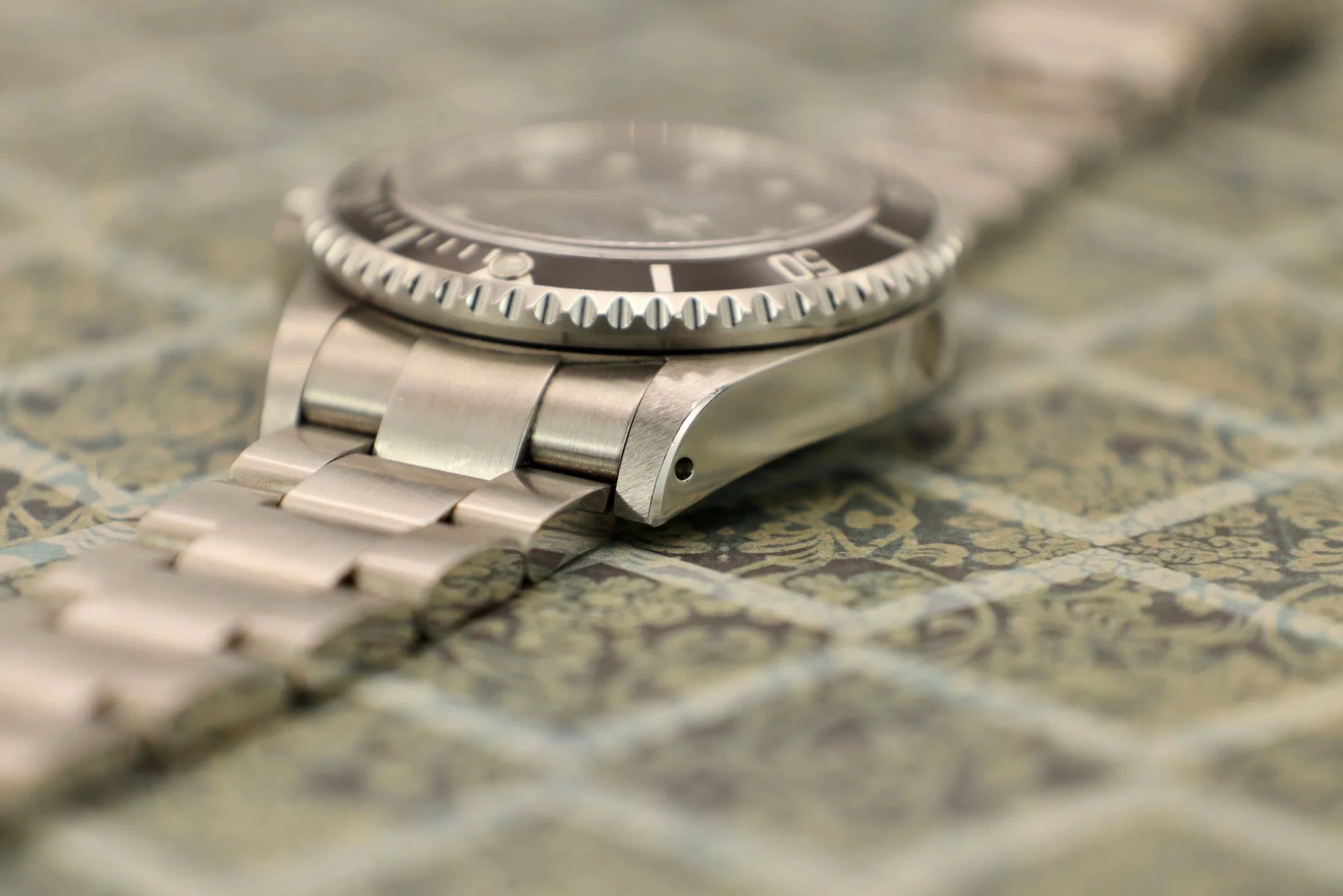 2000 Rolex Sea-Dweller Ref. 16600 | Box and Papers - Sierra Time Co