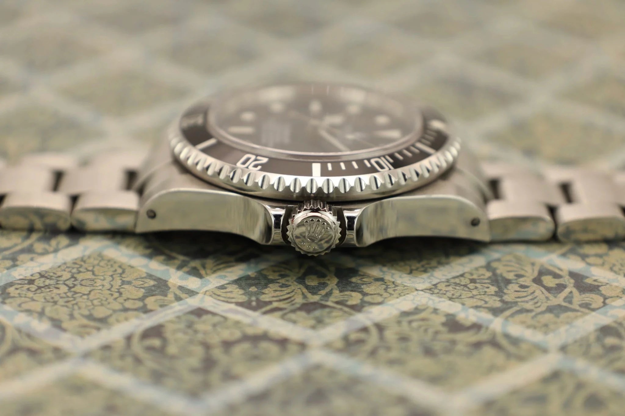 2000 Rolex Sea-Dweller Ref. 16600 | Box and Papers - Sierra Time Co