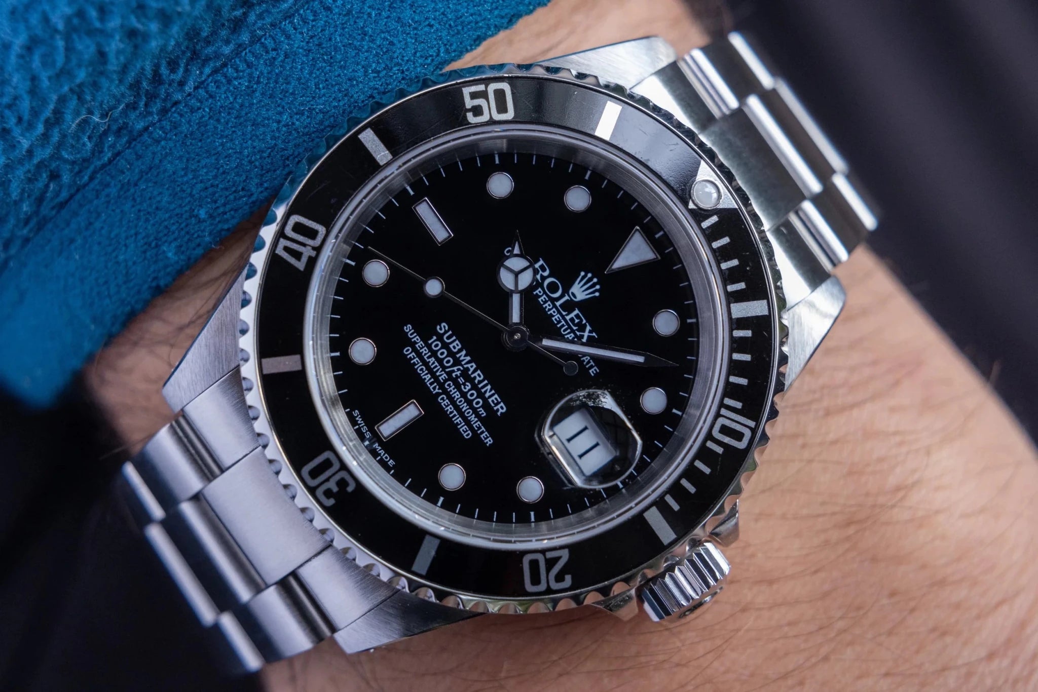 2000 Rolex Submariner Date Ref. 16610 | Box and Papers - Sierra Time Co
