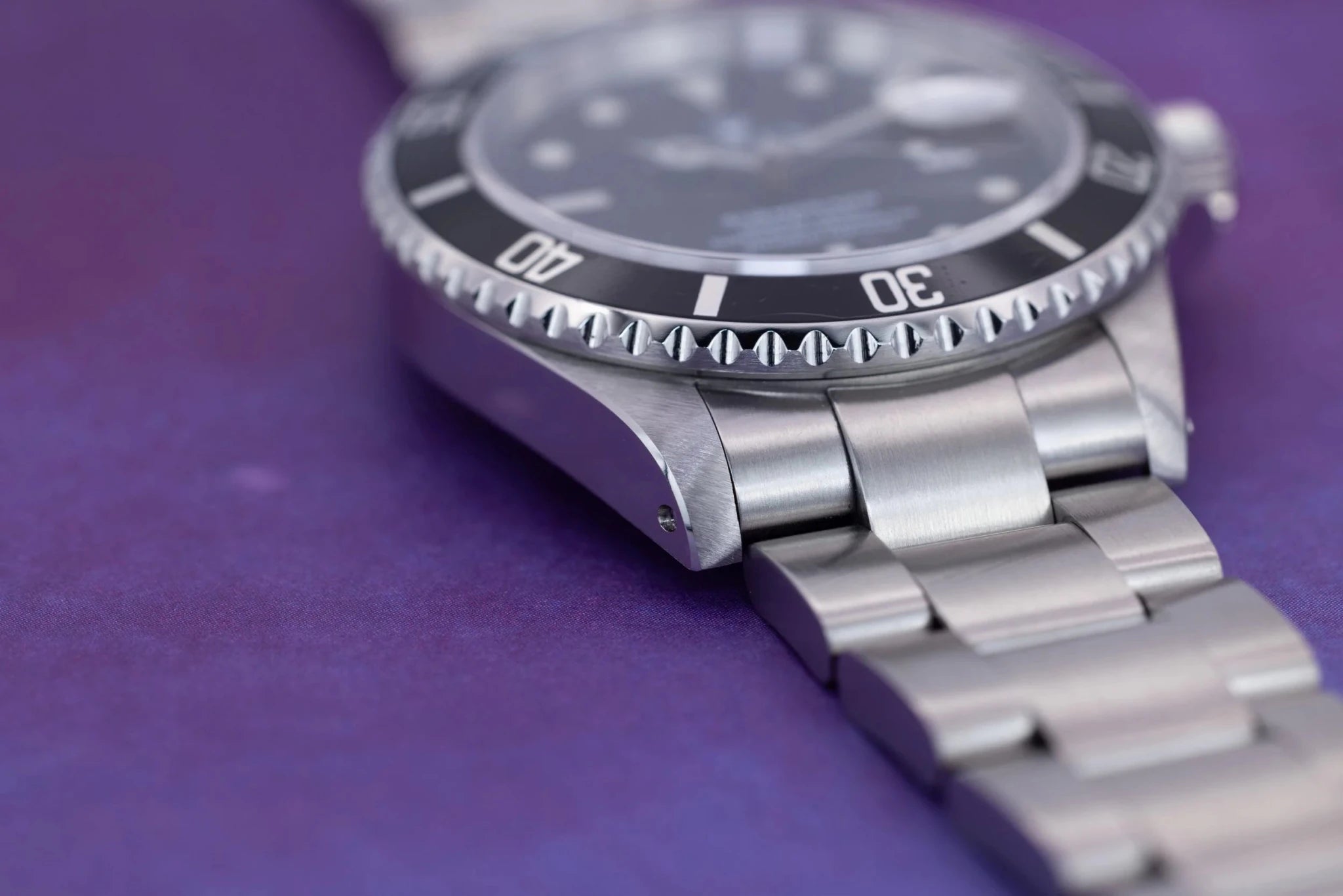 2000 Rolex Submariner Date Ref. 16610 | Box and Papers - Sierra Time Co
