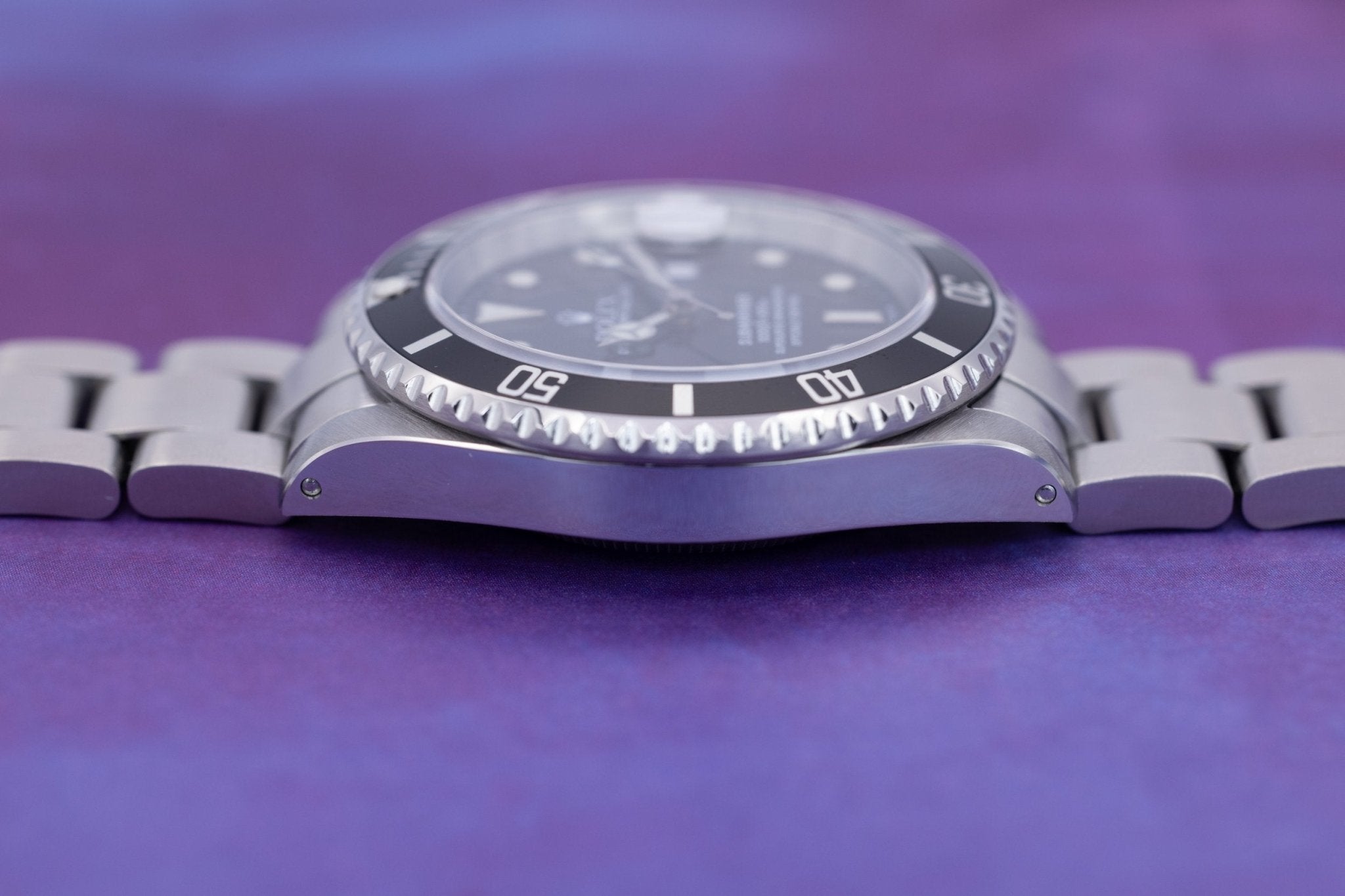 2000 Rolex Submariner Date Ref. 16610 | Box and Papers - Sierra Time Co