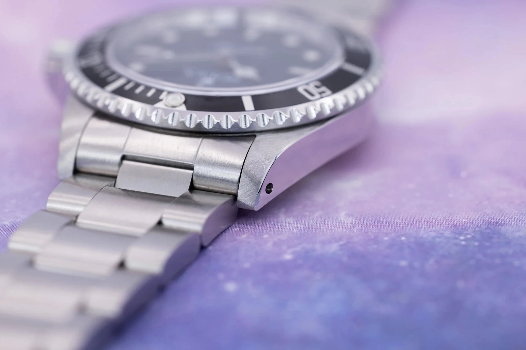 2000 Rolex Submariner Ref. 14060 | 2-Liner | Box and Papers - Sierra Time Co