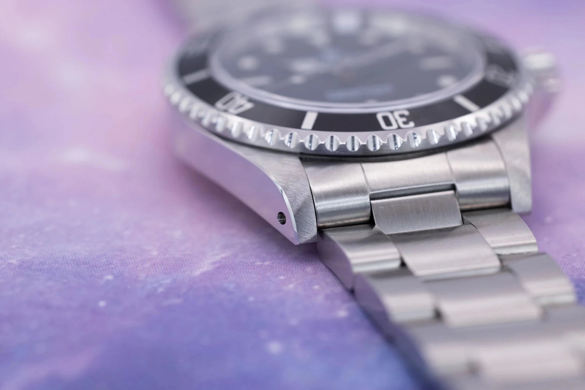 2000 Rolex Submariner Ref. 14060 | 2-Liner | Box and Papers - Sierra Time Co