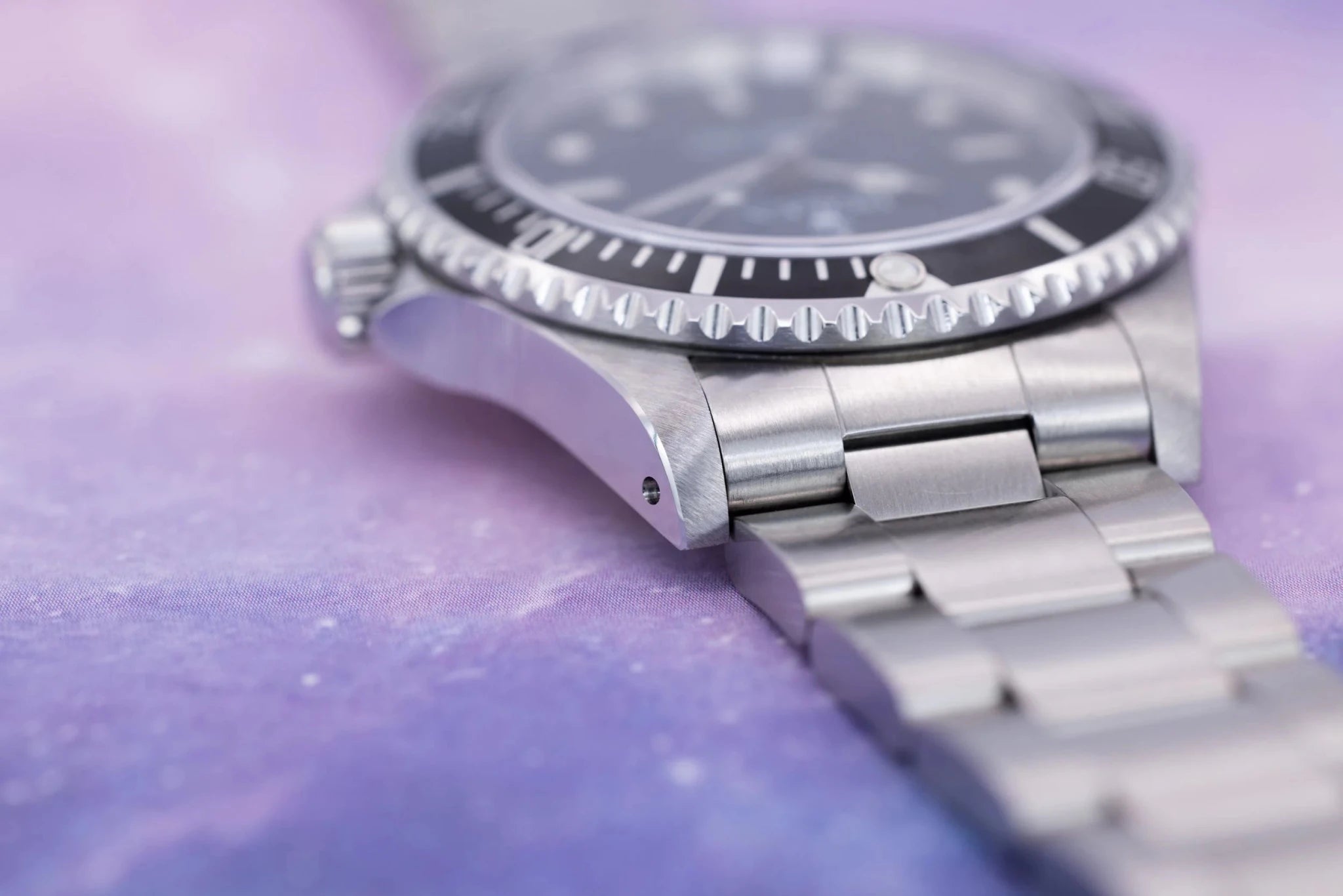2000 Rolex Submariner Ref. 14060 | 2-Liner | Box and Papers - Sierra Time Co