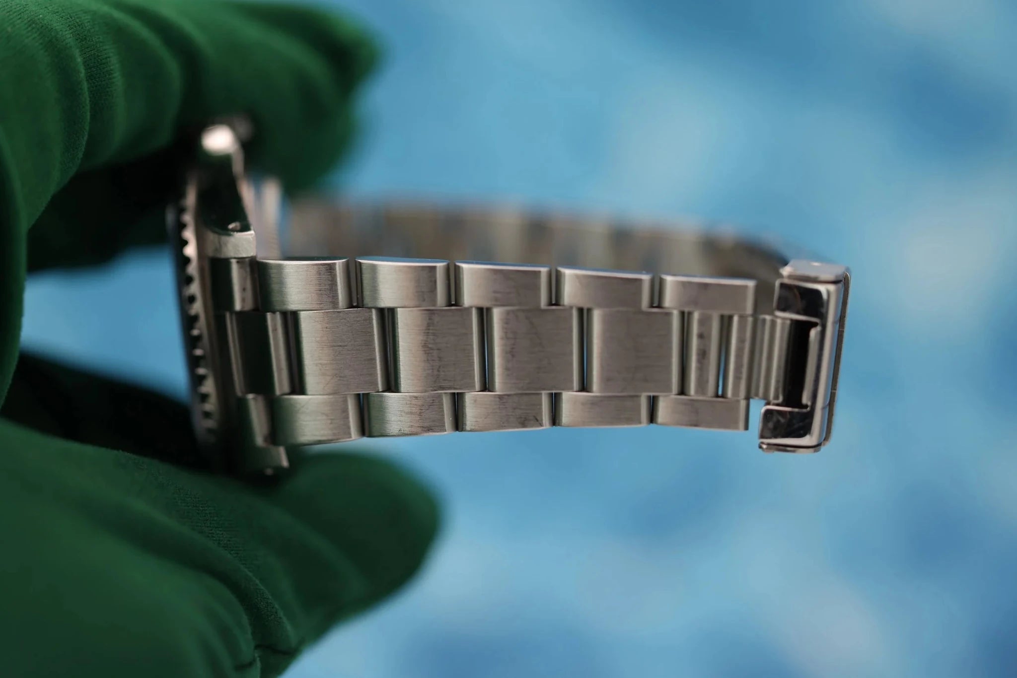 2000 Rolex Submariner Ref. 14060 - Sierra Time Co