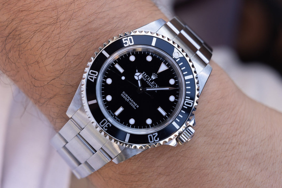 2000 Rolex Submariner Ref. 14060 | Box and Papers - Sierra Time Co