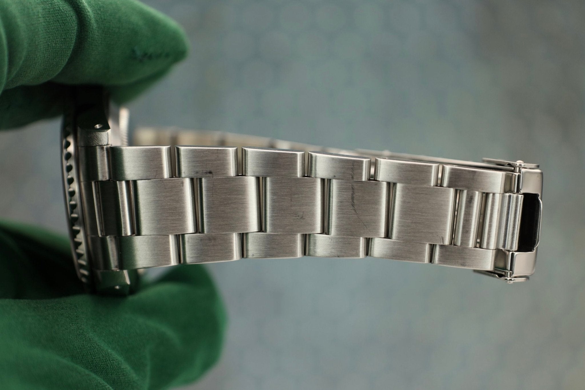 2000 Rolex Submariner Ref. 14060 | Box and Papers - Sierra Time Co