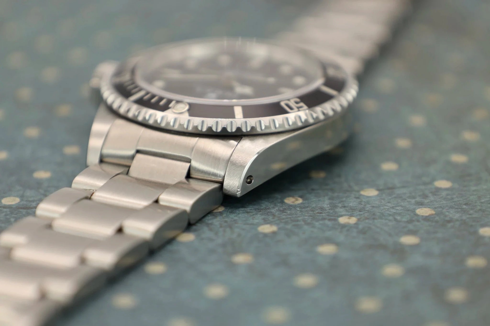 2000 Rolex Submariner Ref. 14060 | Box and Papers - Sierra Time Co