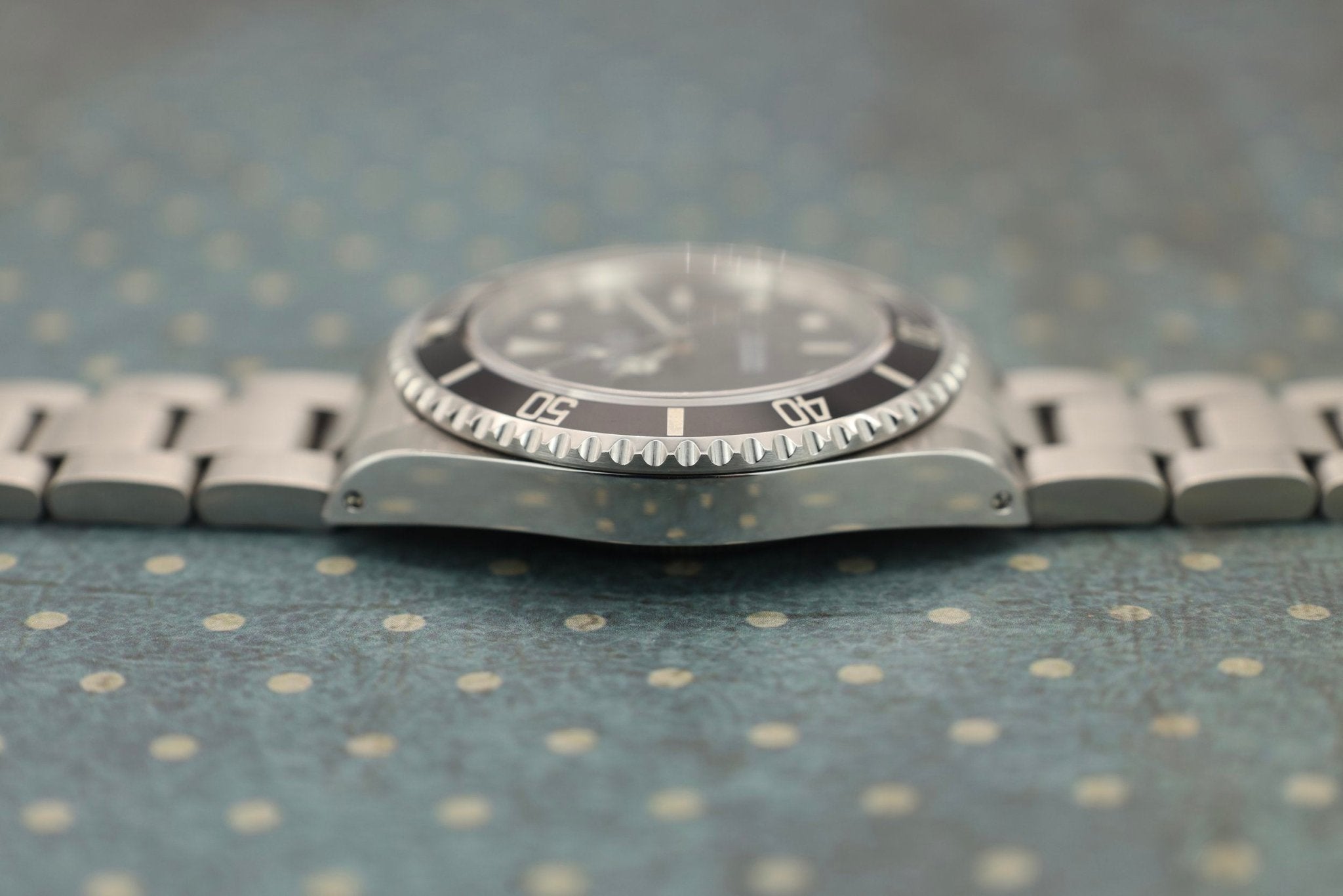 2000 Rolex Submariner Ref. 14060 | Box and Papers - Sierra Time Co