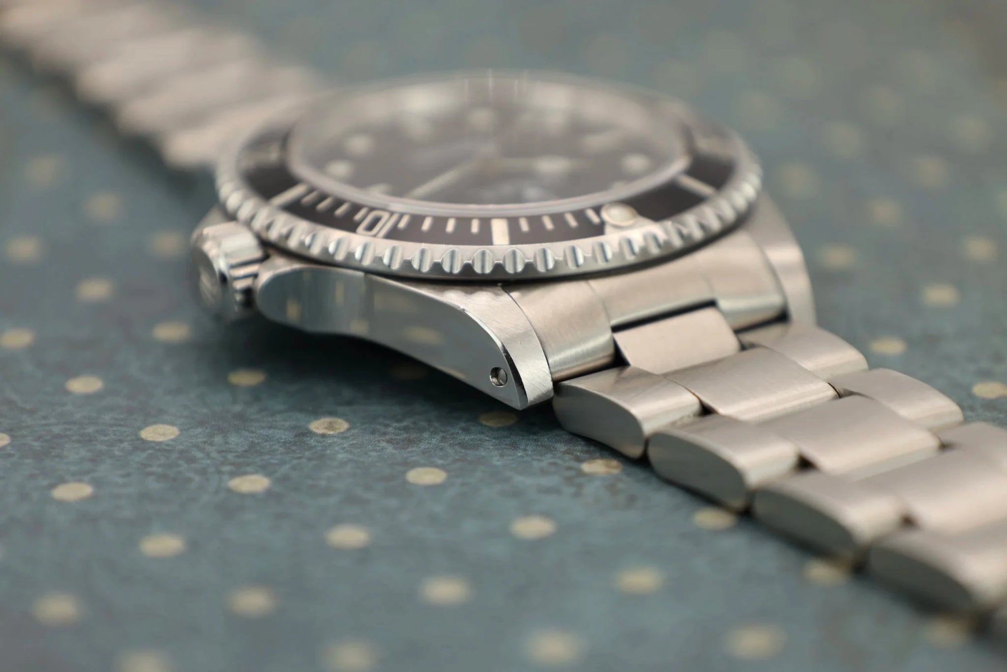 2000 Rolex Submariner Ref. 14060 | Box and Papers - Sierra Time Co