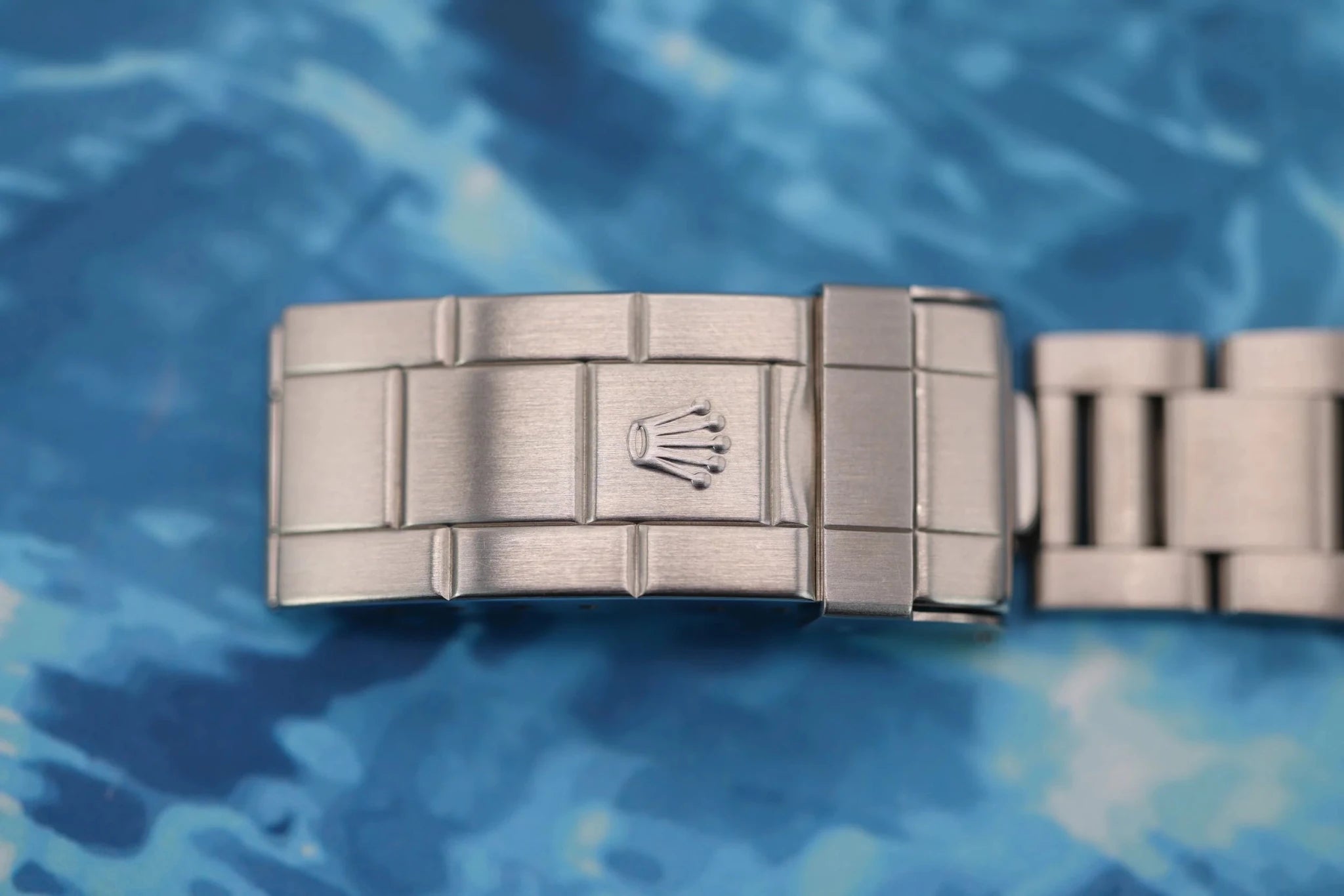 2000 Rolex Submariner Ref. 14060 | Two-Liner | Box and Papers - Sierra Time Co