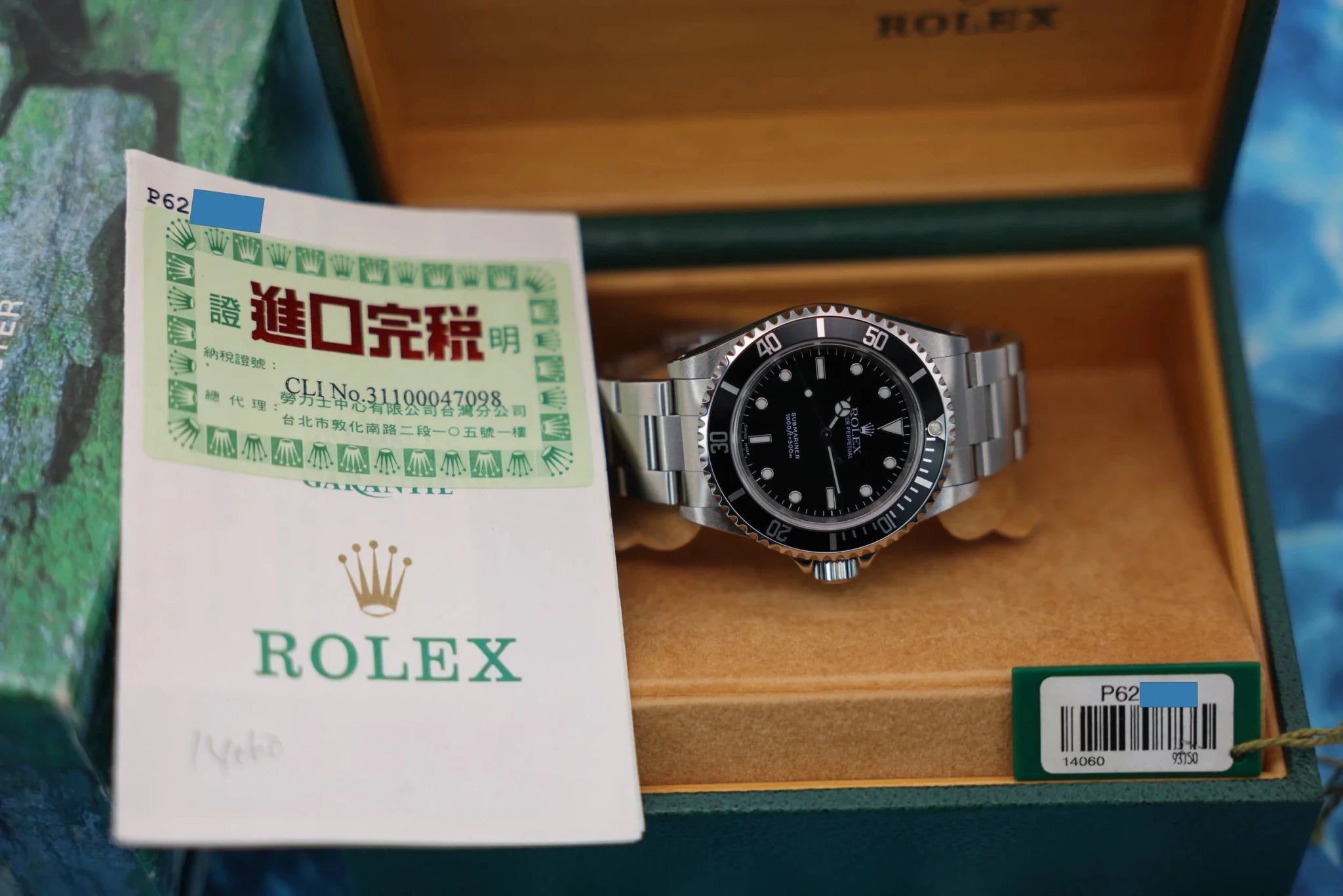 2000 Rolex Submariner Ref. 14060 | Two-Liner | Box and Papers - Sierra Time Co