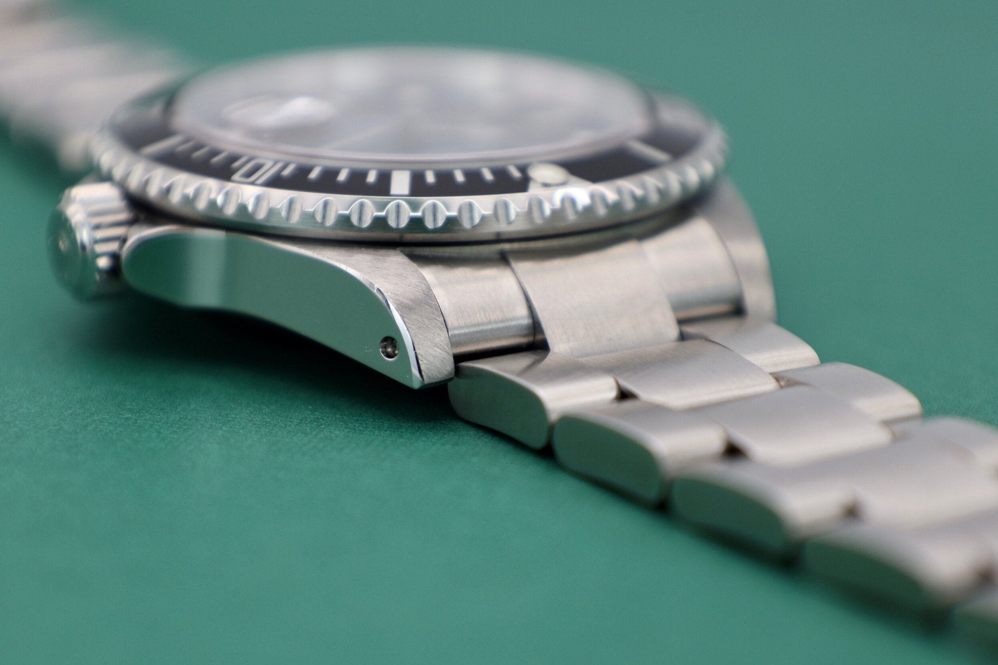 2000 Rolex Submariner Ref. 16610 | Papers - Sierra Time Co