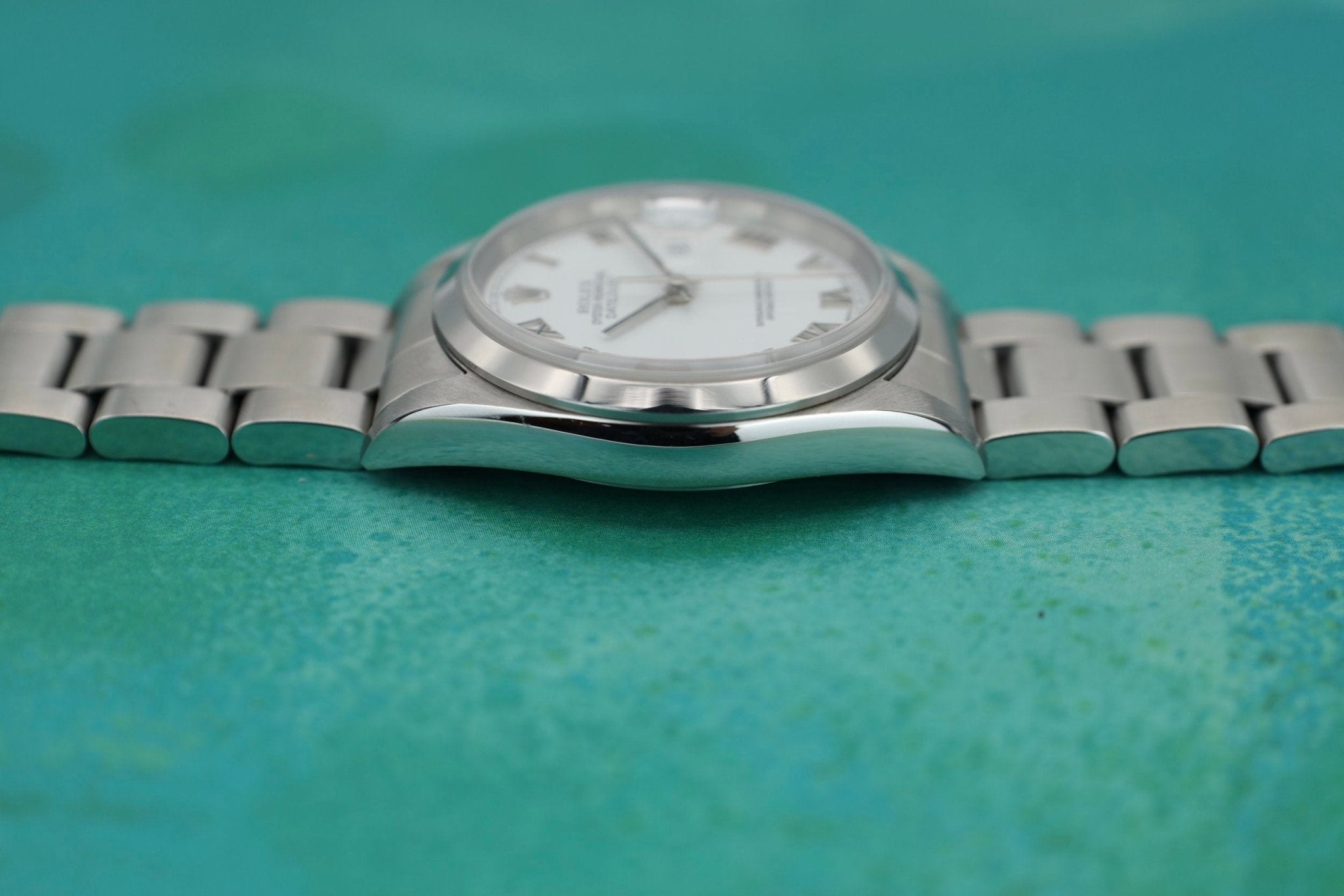 2001 Rolex Datejust Ref. 16200 | White Roman Dial | Box and Papers - Sierra Time Co