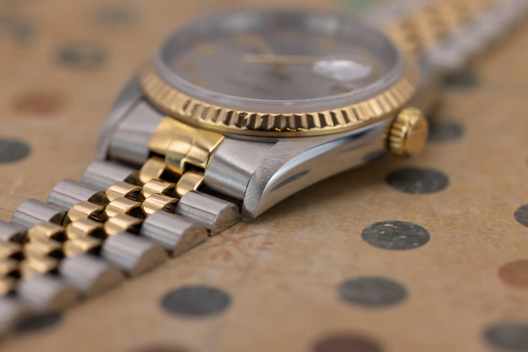 2001 Rolex Datejust Ref. 16233 | Grey Arabic Numeral Dial - Sierra Time Co