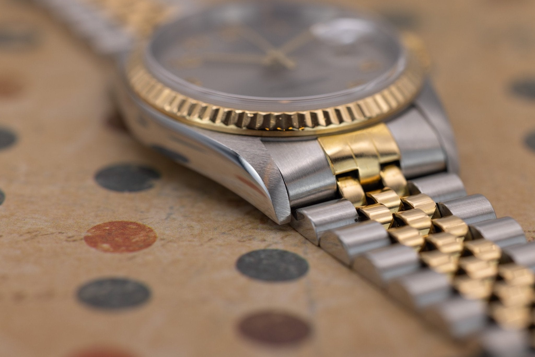 2001 Rolex Datejust Ref. 16233 | Grey Arabic Numeral Dial - Sierra Time Co