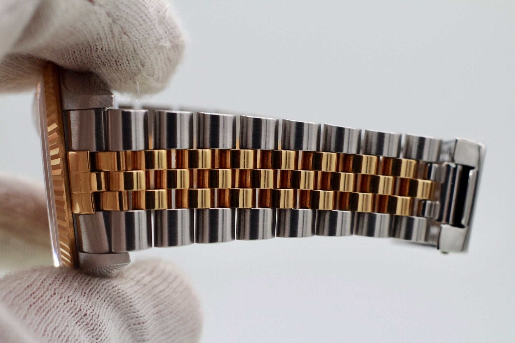 2001 Rolex Datejust Ref. 16233 Tapestry Dial | Box and Papers - Sierra Time Co