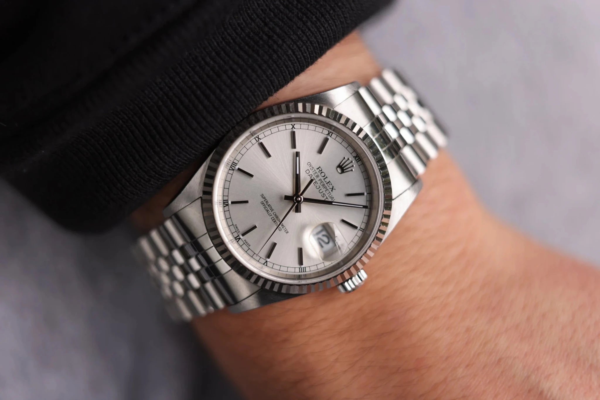 2001 Rolex Datejust Ref. 16234 | Silver Dial | Box and Papers - Sierra Time Co