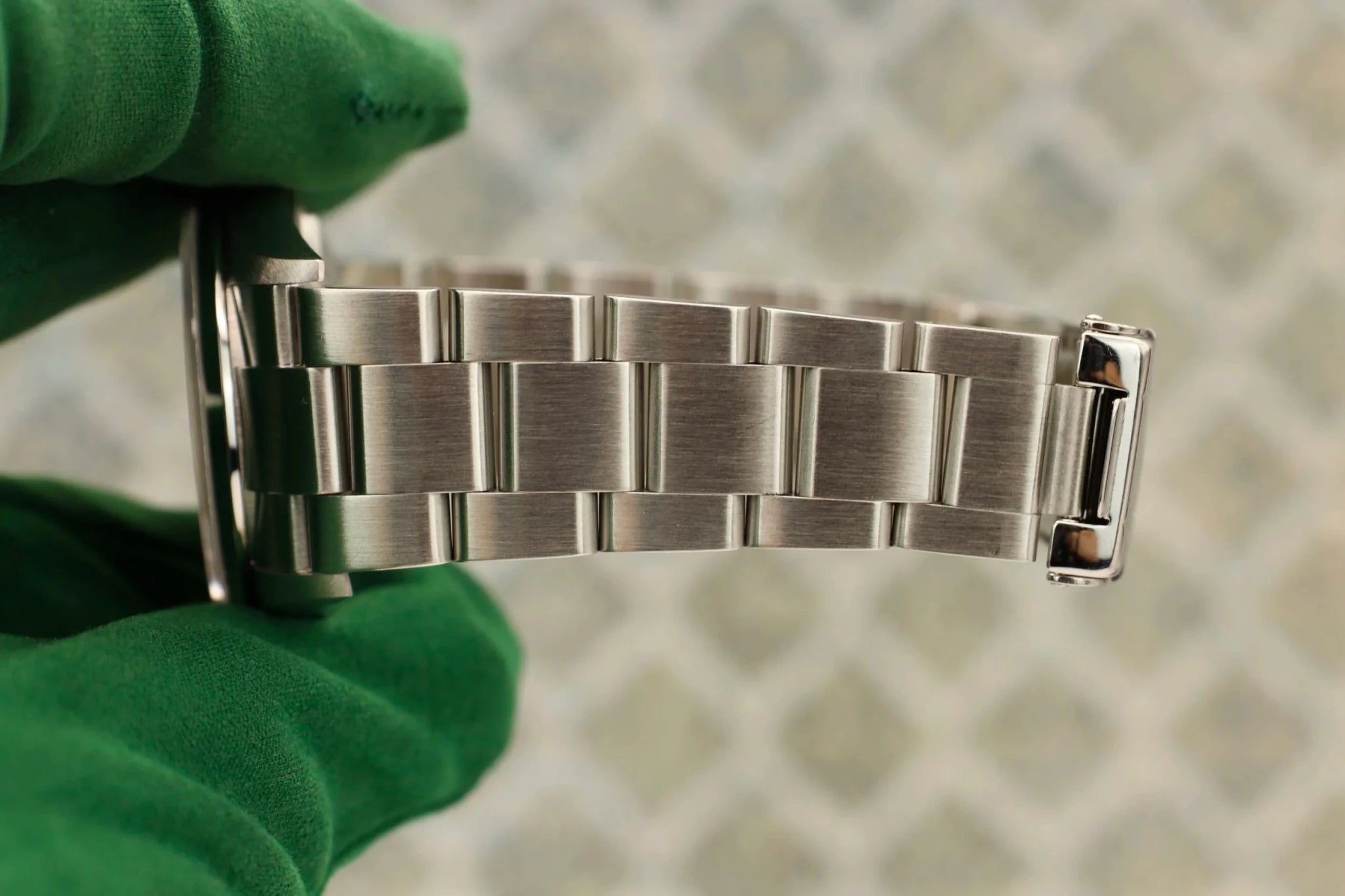 2001 Rolex Explorer I Ref. 114270 - Sierra Time Co