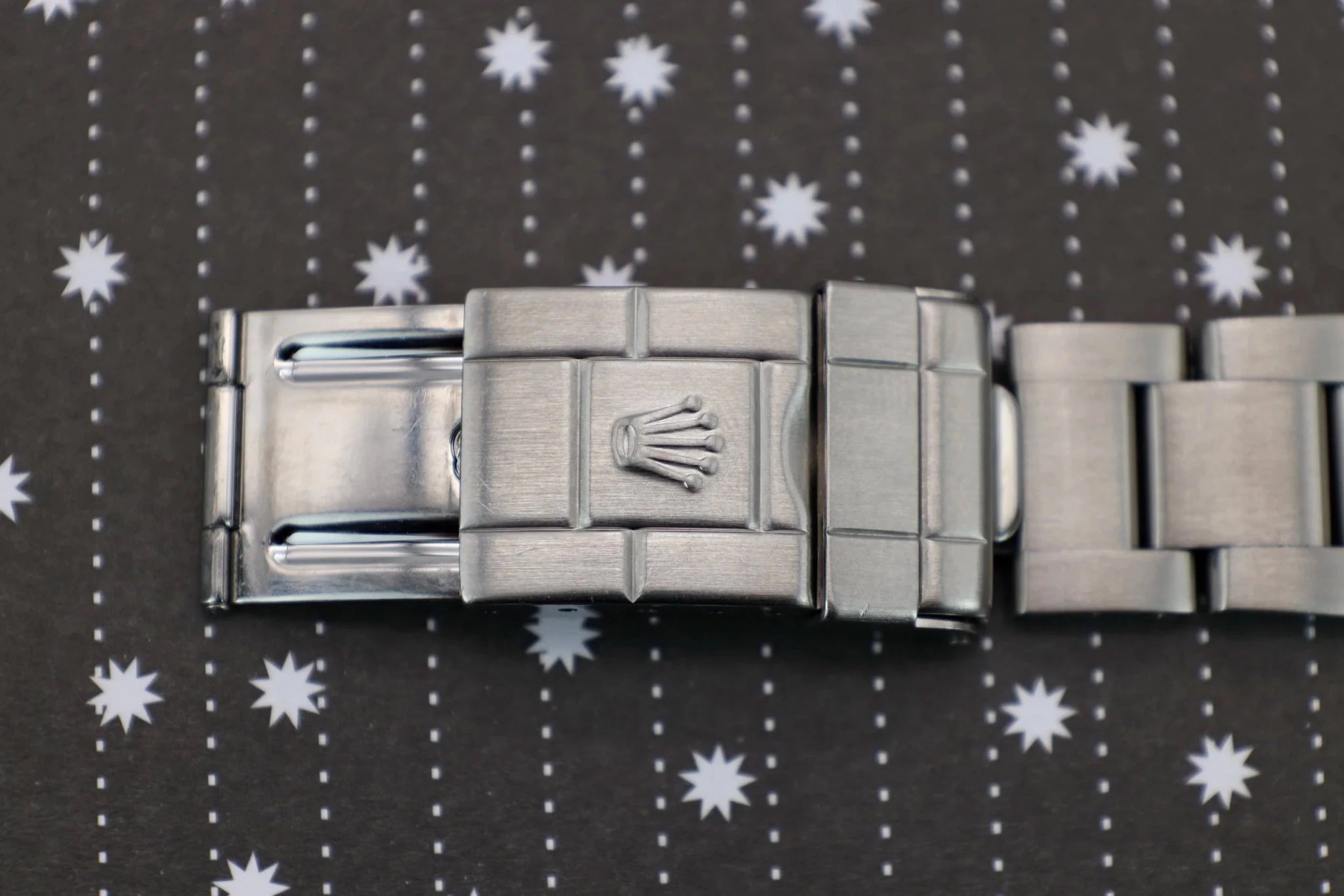 2001 Rolex Explorer II Ref. 16570 Polar | 2022 Service | Box and Papers - Sierra Time Co