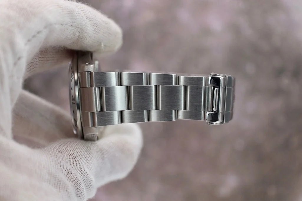 2001 Rolex Explorer II Ref. 16570 | Polar | Papers and RSC Card - Sierra Time Co