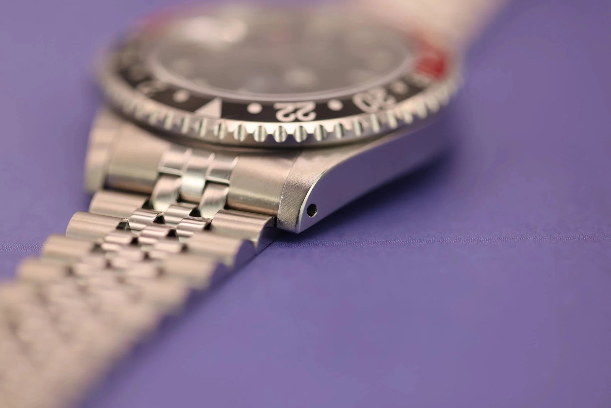 2001 Rolex GMT Master II Ref. 16710 Coke | Jubilee | Box and Papers - Sierra Time Co