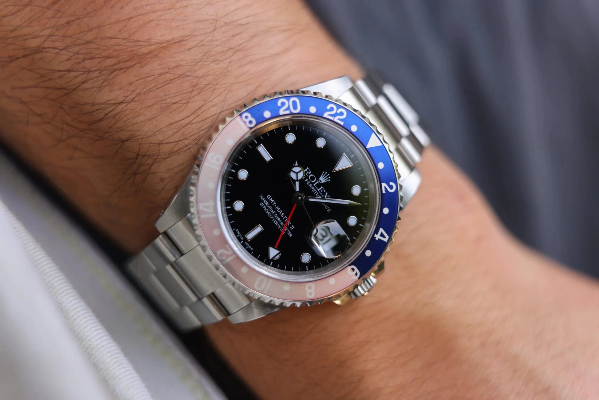 2001 Rolex GMT Master II Ref. 16710 | Faded Pepsi | Box and Papers - Sierra Time Co