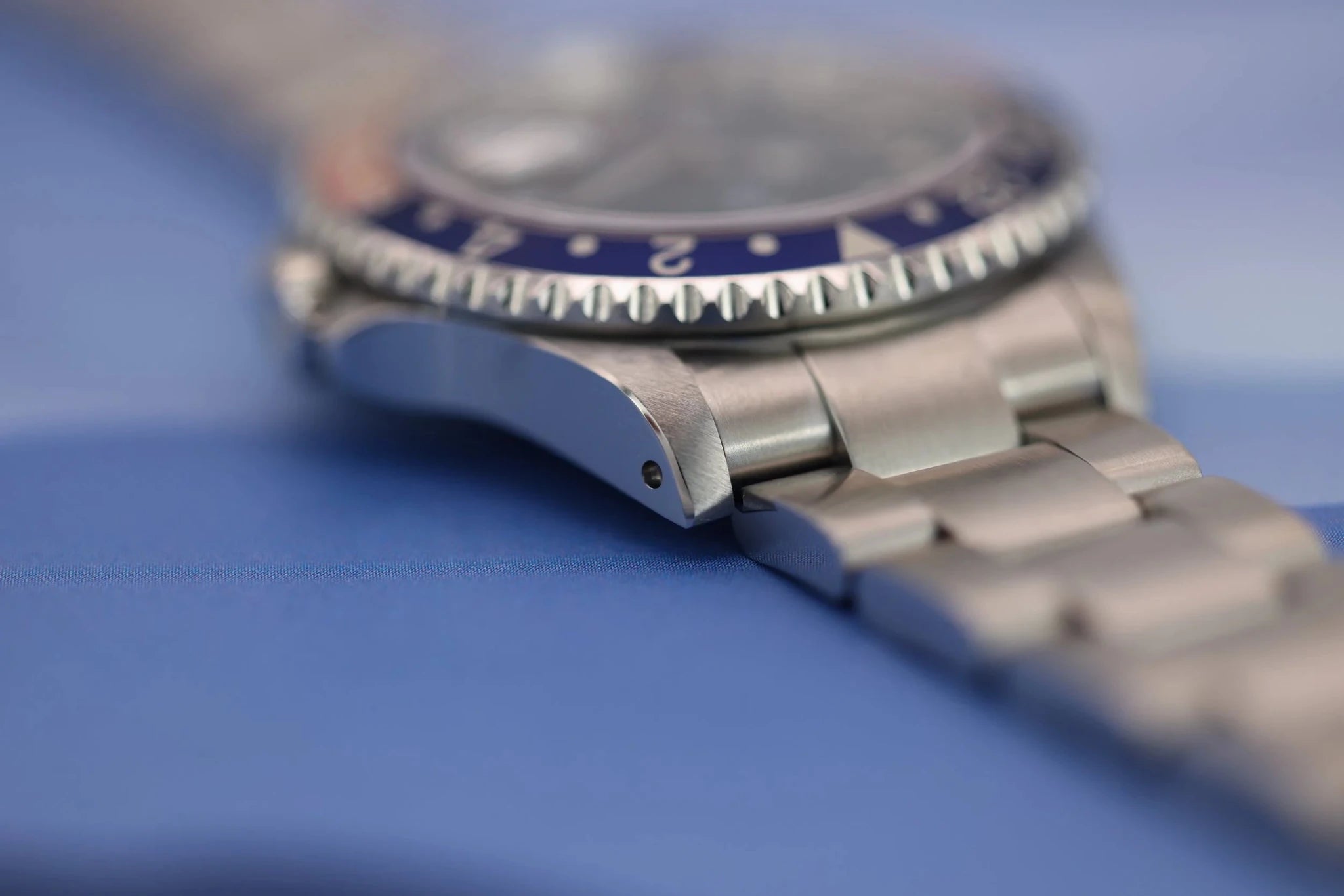 2001 Rolex GMT Master II Ref. 16710 | Faded Pepsi | Box and Papers - Sierra Time Co
