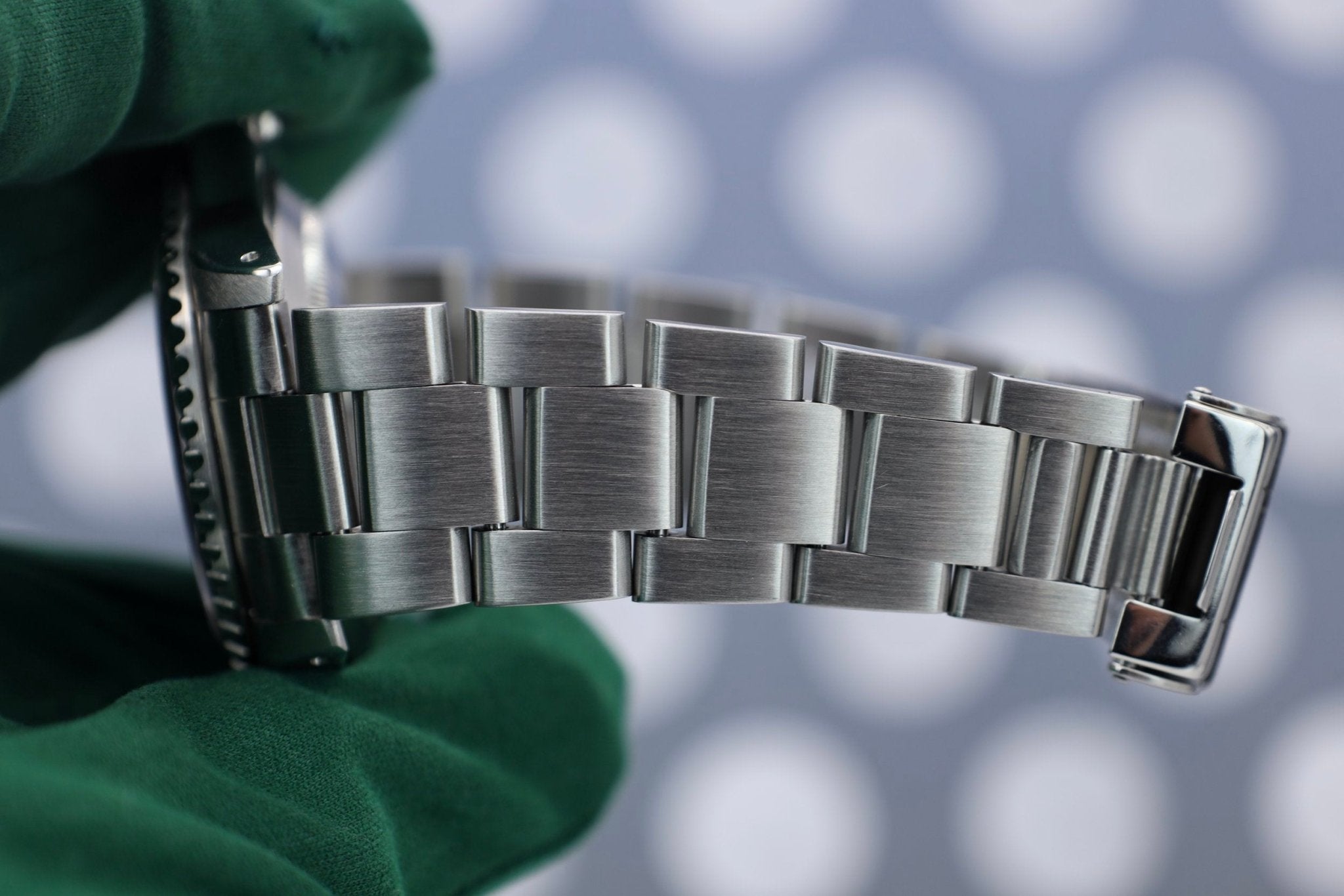 2001 Rolex Submariner Ref. 14060m - Sierra Time Co
