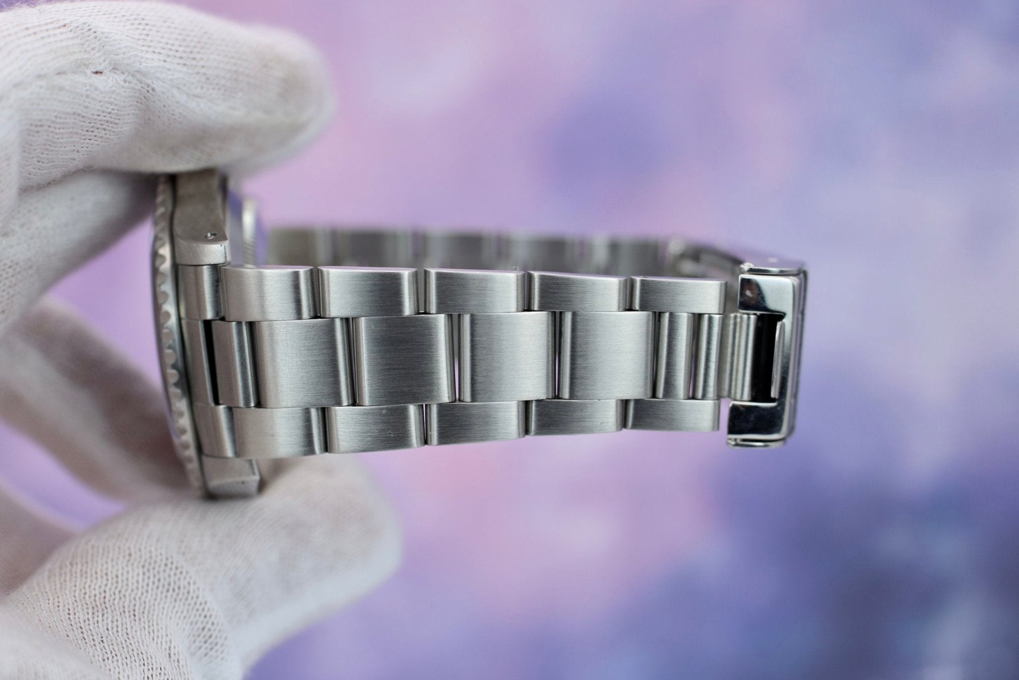 2001 Rolex Submariner Ref. 14060m | Box and Papers - Sierra Time Co