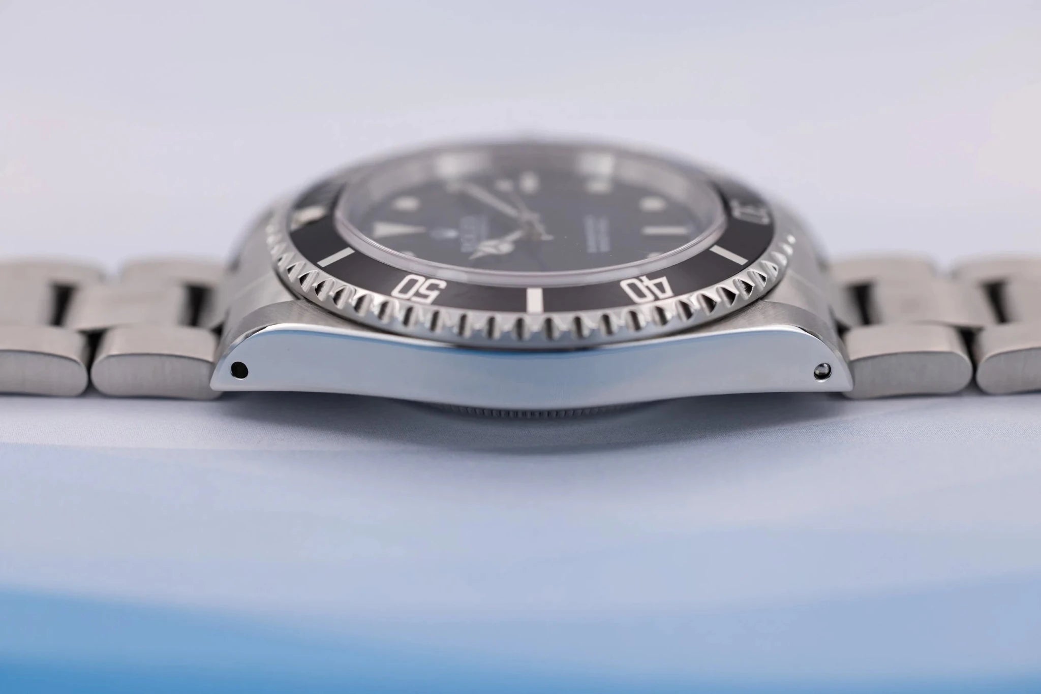 2001 Rolex Submariner Ref. 14060m | Two-Liner | Box and Papers - Sierra Time Co