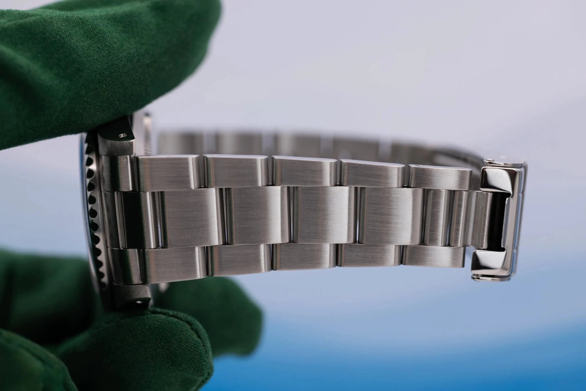 2001 Rolex Submariner Ref. 14060m | Two-Liner | Box and Papers - Sierra Time Co