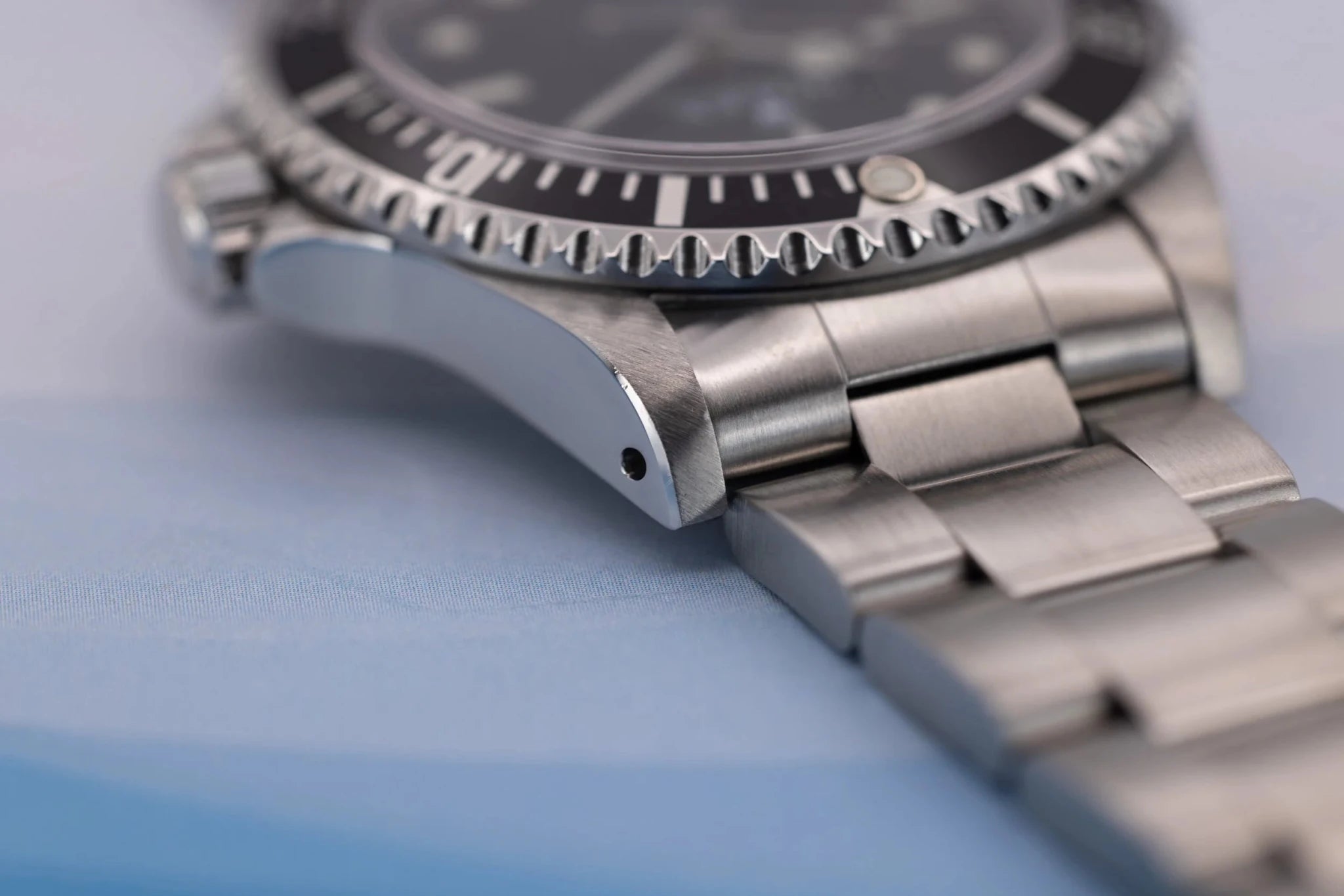 2001 Rolex Submariner Ref. 14060m | Two-Liner | Box and Papers - Sierra Time Co