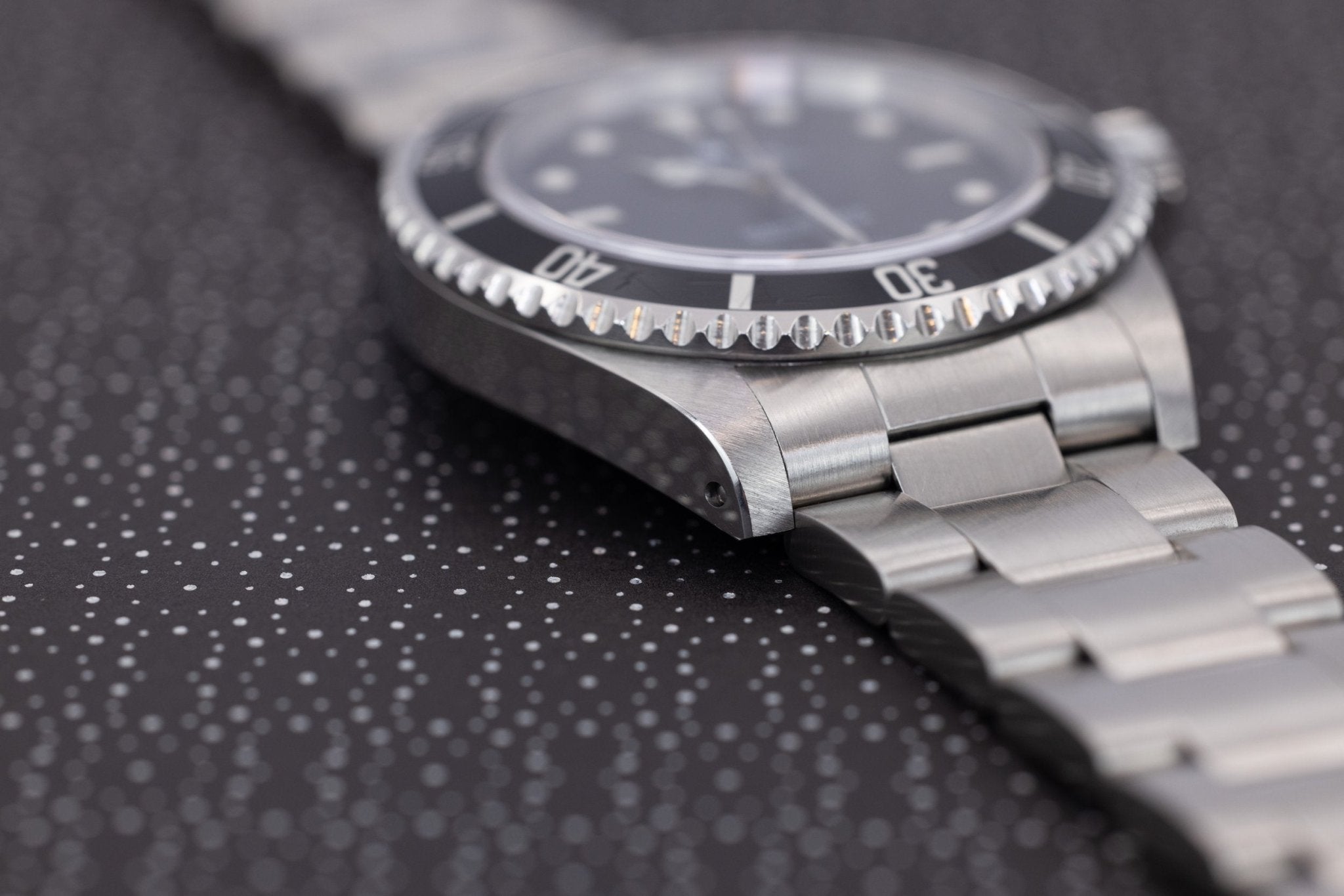 2001 Rolex Submariner Ref. 14060m | Two-Liner | Full Set - Sierra Time Co