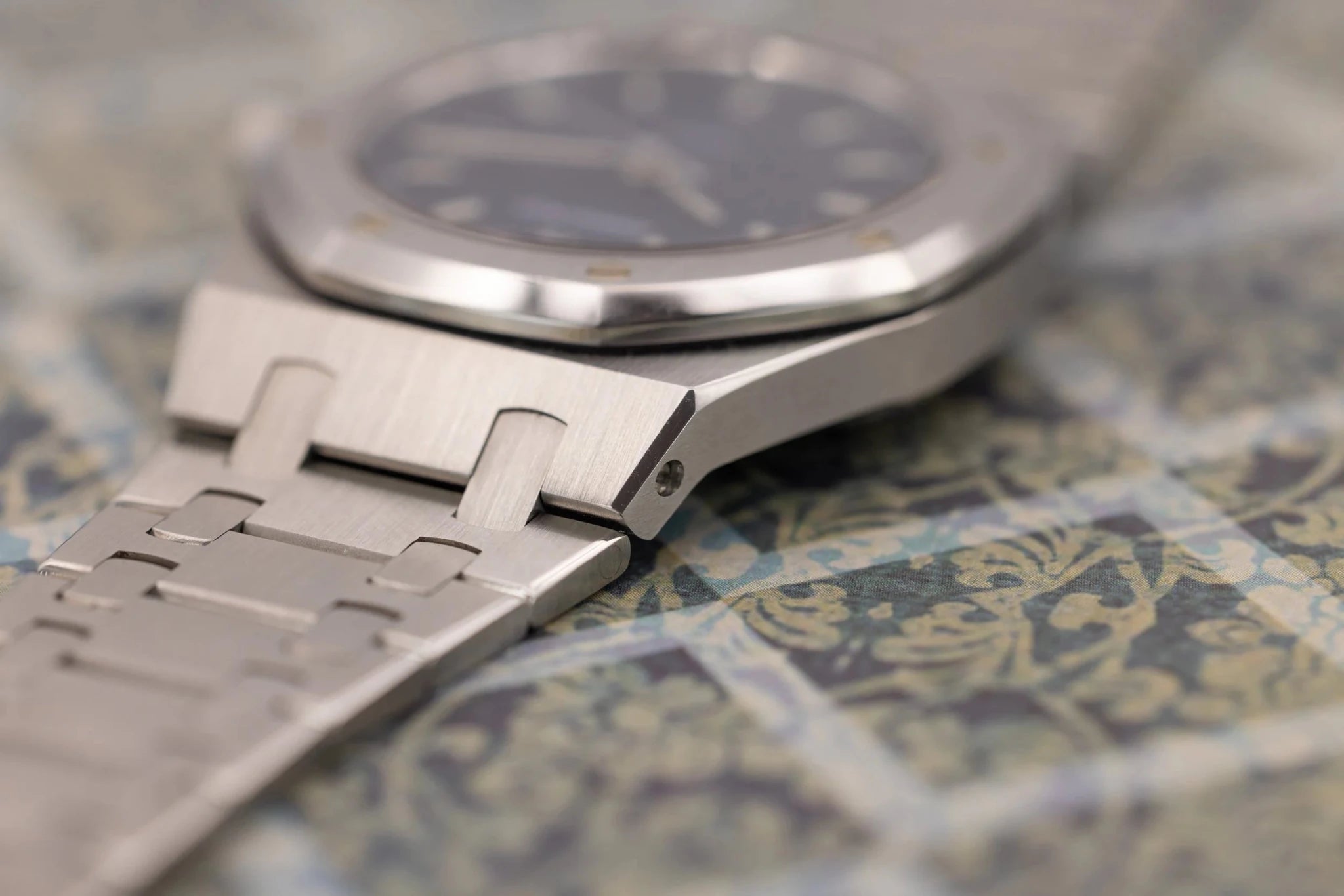 2002 Audemars Piguet Royal Oak Ref. 14790ST | Blue Dial - Sierra Time Co