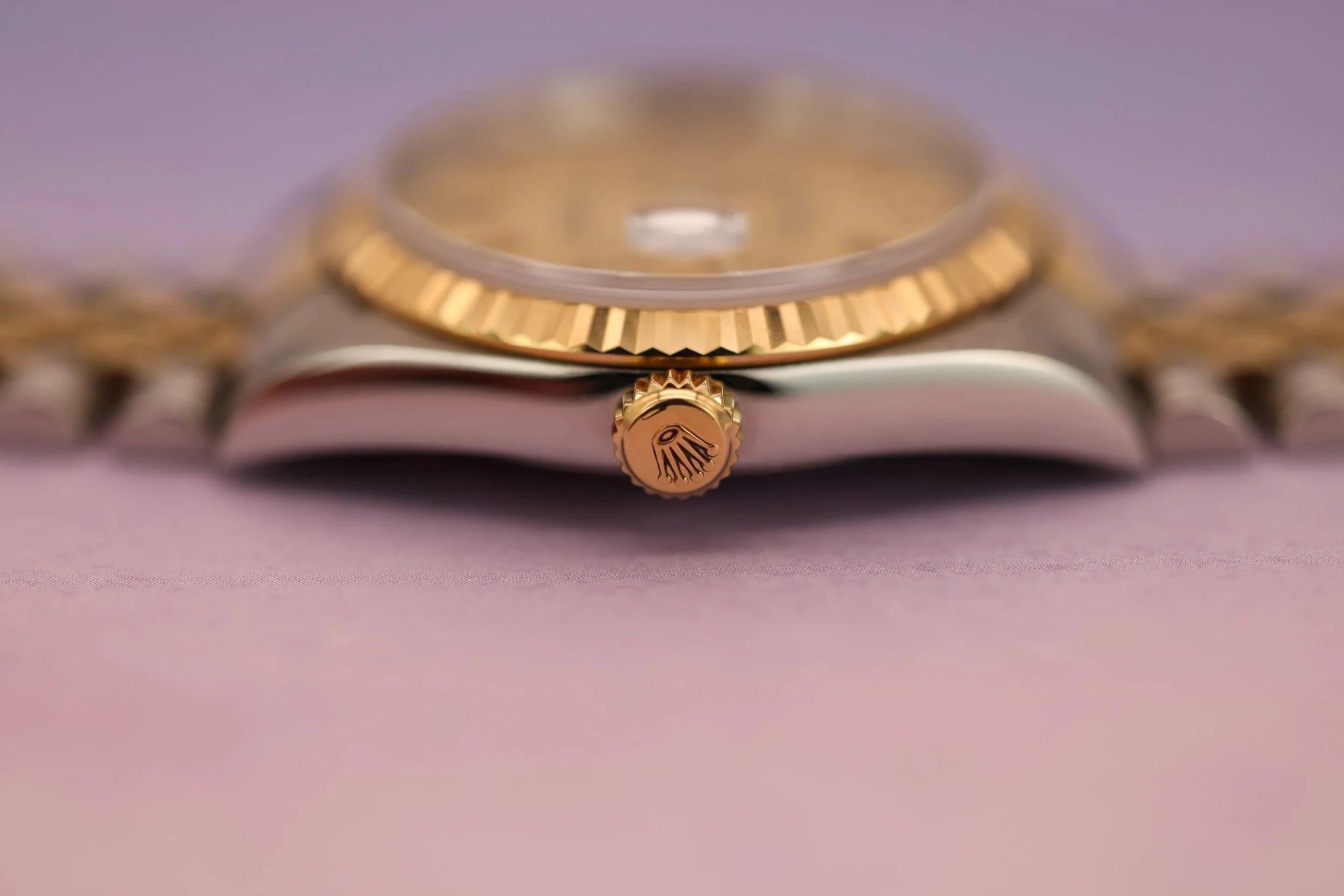 2002 Rolex Datejust Ref. 16233 | Champagne Dial - Sierra Time Co