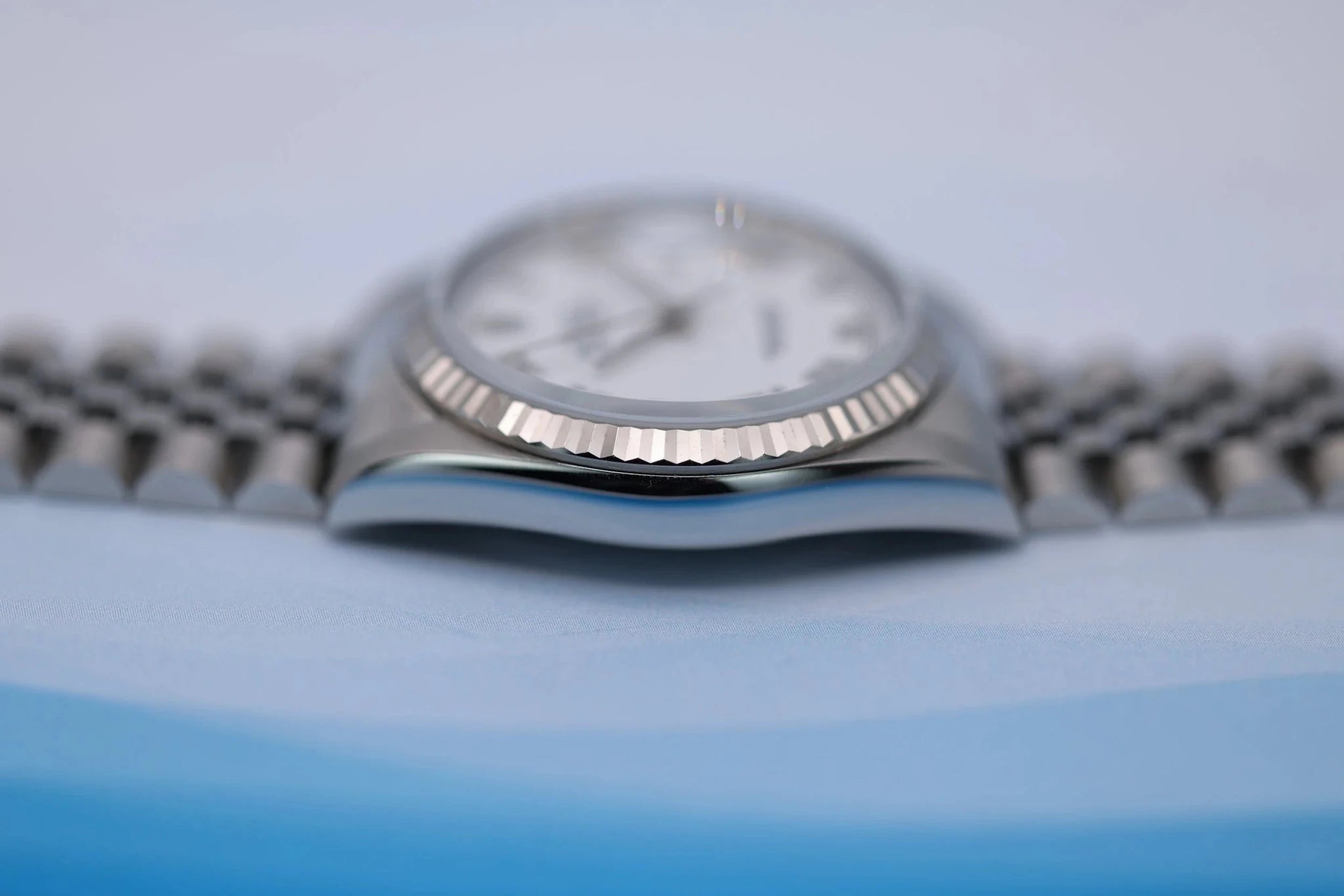 2002 Rolex Datejust Ref. 16234 | White Roman Dial - Sierra Time Co