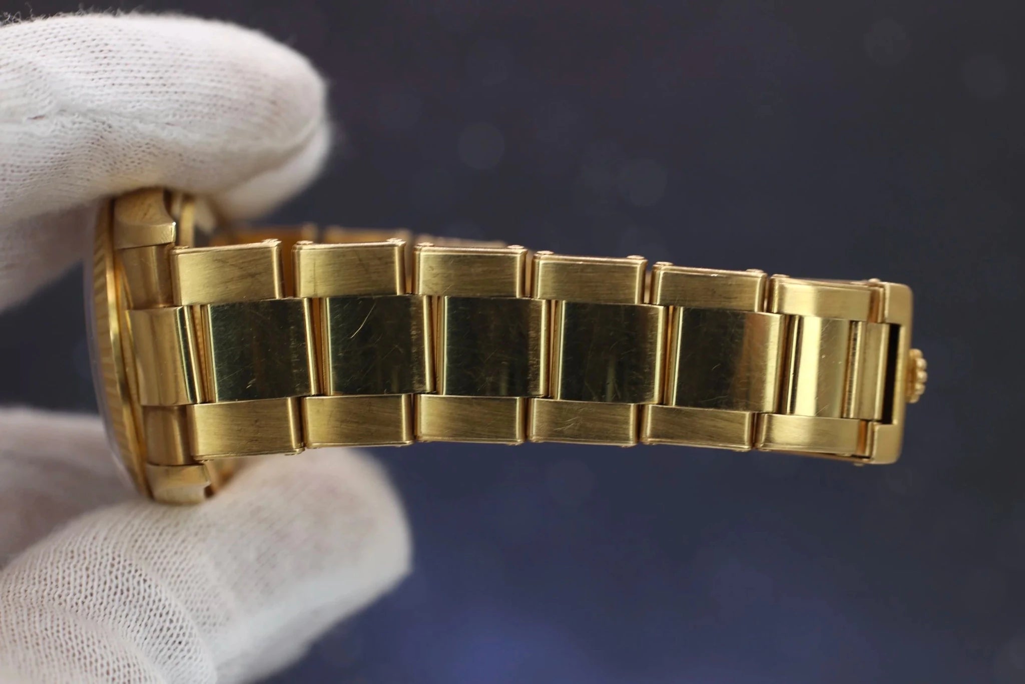 2002 Rolex Datejust Ref. 16238 | Rivet Bracelet | Box and Papers - Sierra Time Co