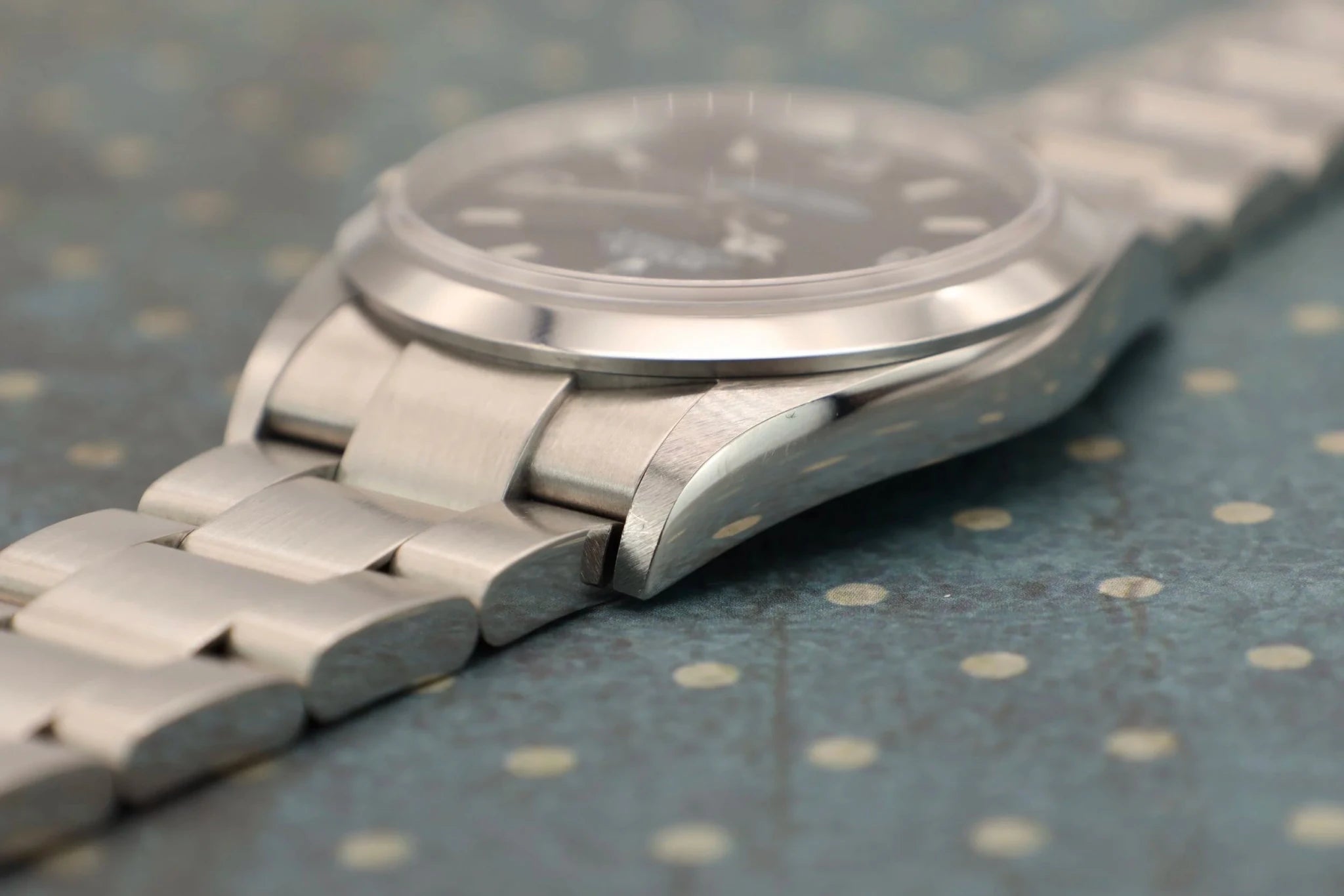 2002 Rolex Explorer I Ref. 114270 | Mint | Box and Papers - Sierra Time Co