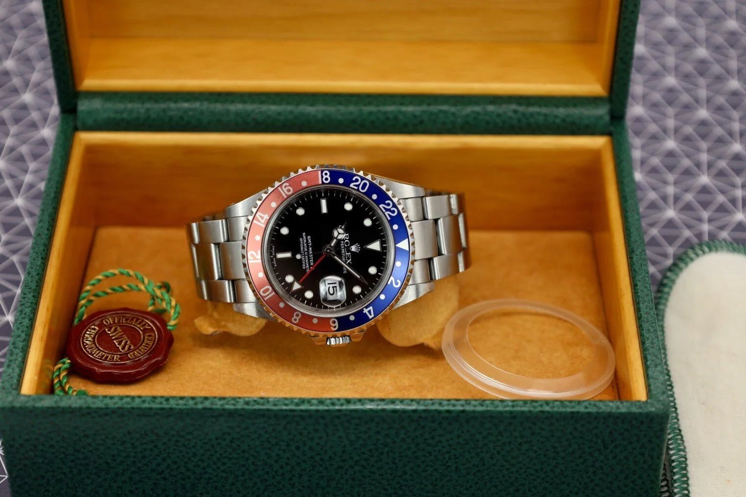 2002 Rolex GMT Master II Ref. 16710 | Faded Pepsi - Sierra Time Co